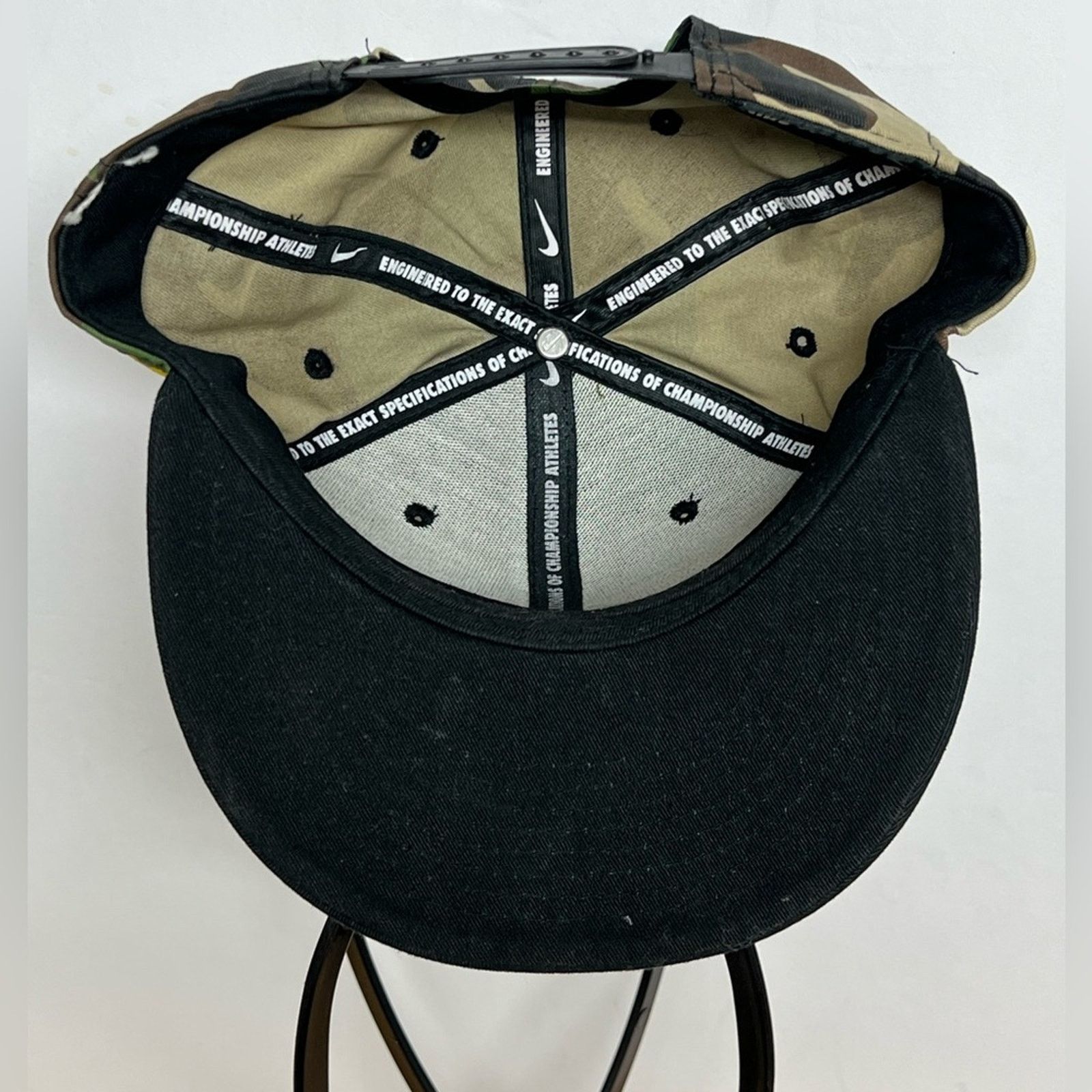 Nike Nike Oregon Ducks True Rise Hat Snapback Camo/Black Military Size ONE SIZE - 5 Thumbnail
