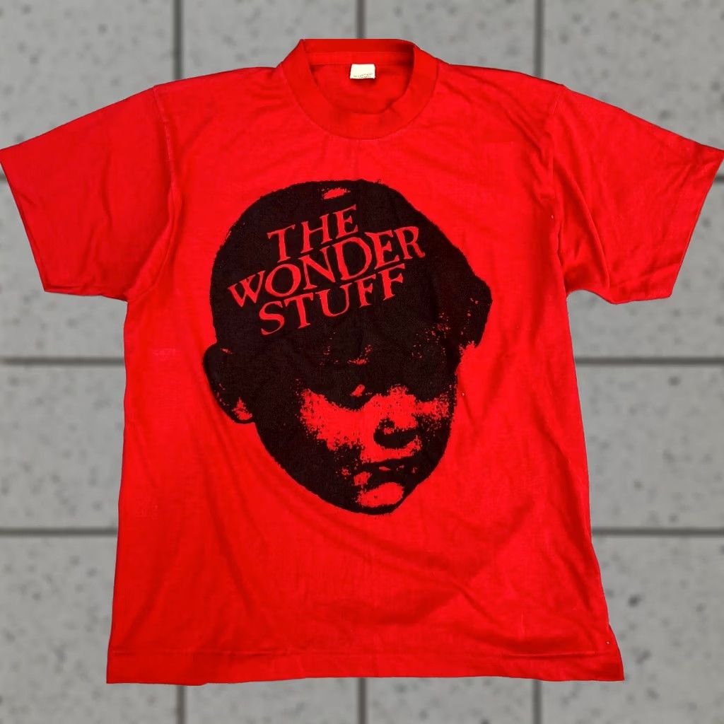 Vintage VINTAGE THE WONDER STUFF Debut Single Unbearable Promo T-Shirt Screen Stars Mens Adult L Red Music Shirt Size US L / EU 52-54 / 3 - 1 Thumbnail