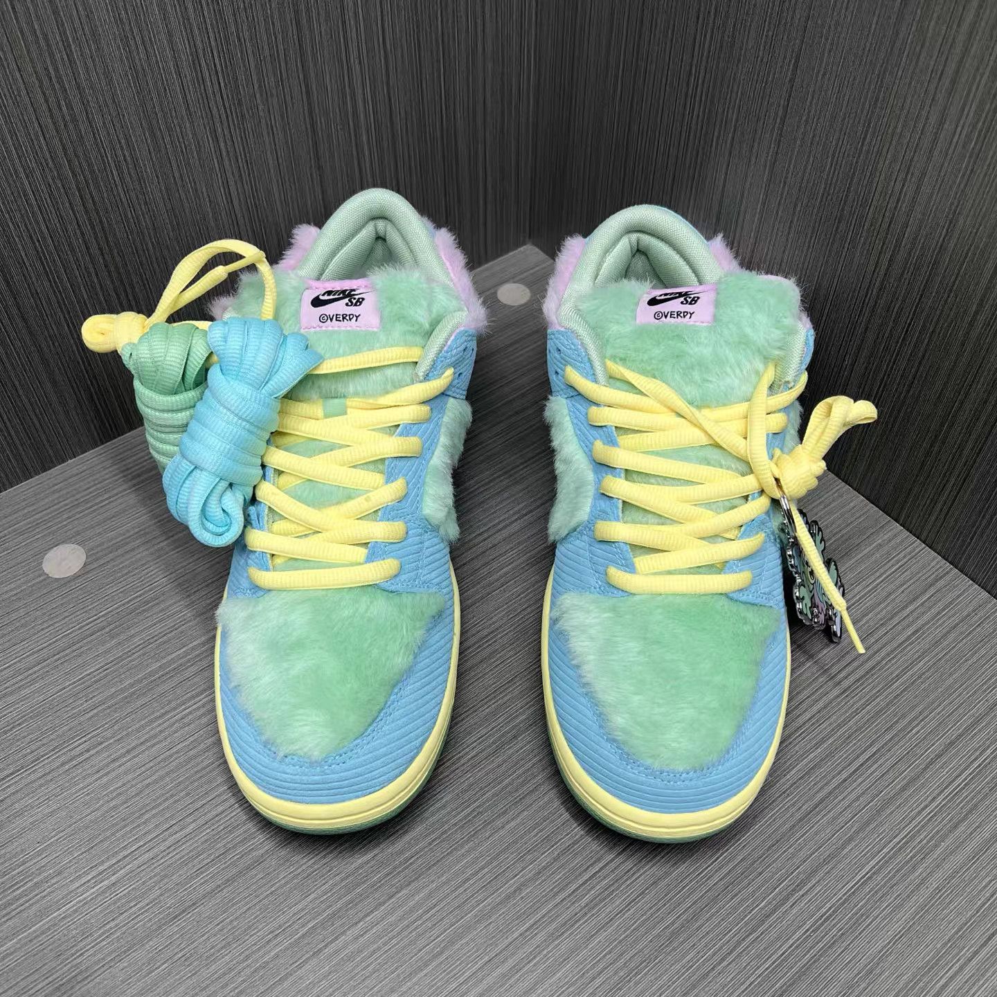 Nike Nike × Verdy Dunk SB Low Corduroy Skate Shoes K15 Size US 13 / EU 46 - 2 Thumbnail