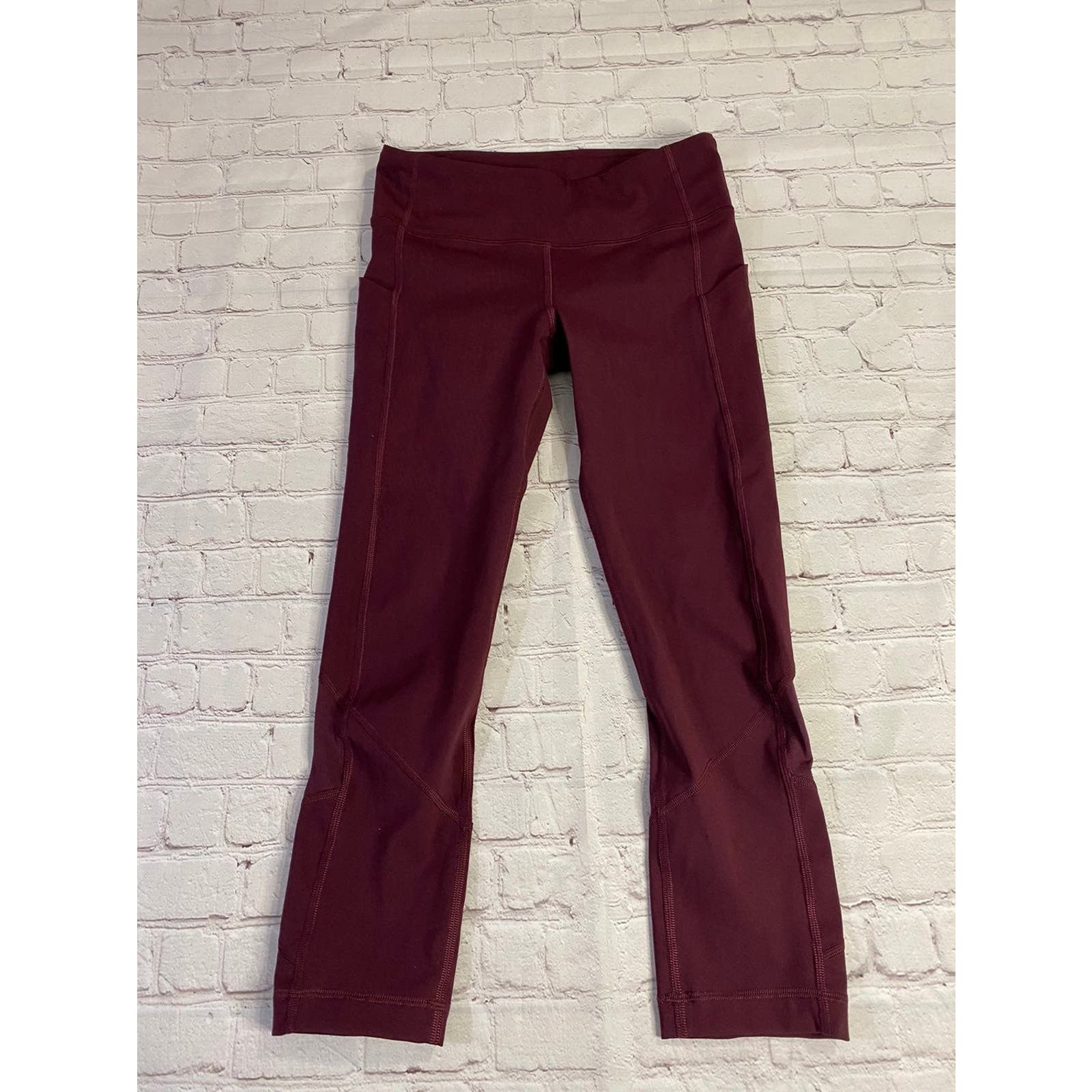 Lululemon lululemon leggings size 4 Size US 26 / EU 42 - 1 Thumbnail