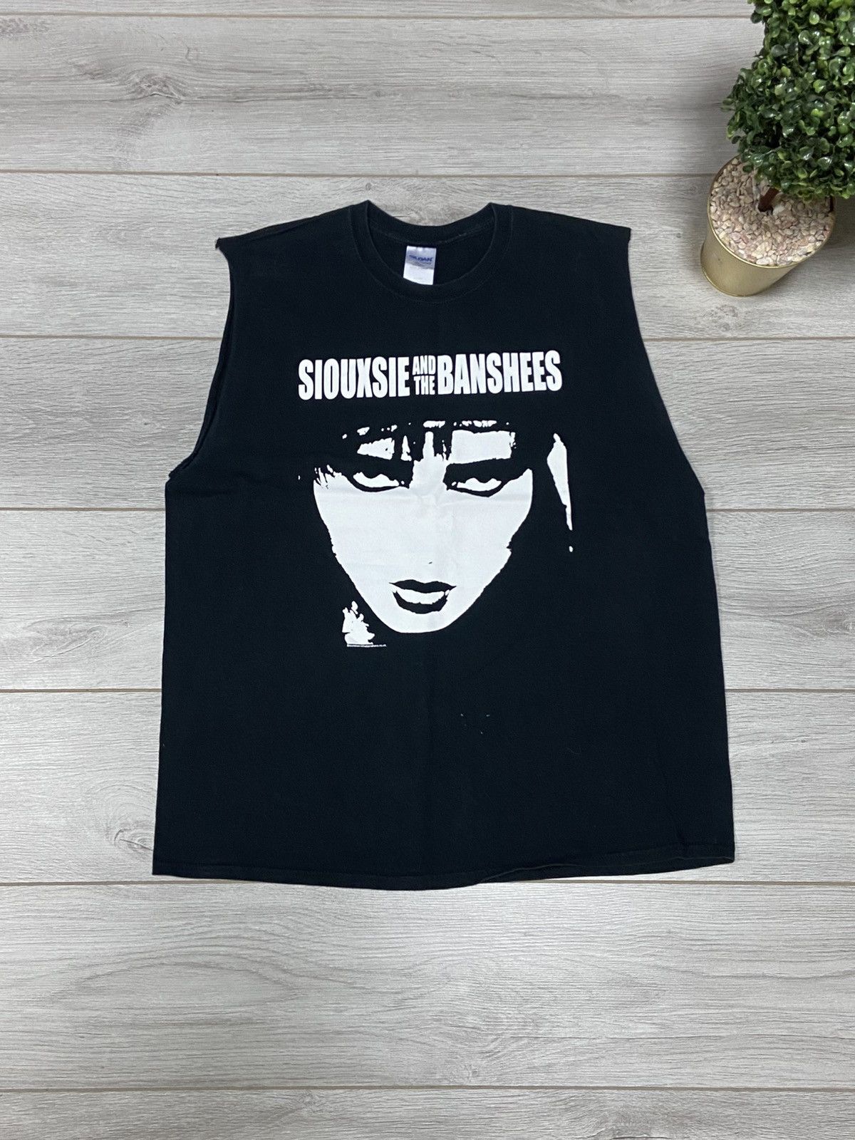 Band Tees Siouxsie And The Banshees 00s Punk Rock Band Tee tank top Size US XL / EU 56 / 4 - 1 Thumbnail