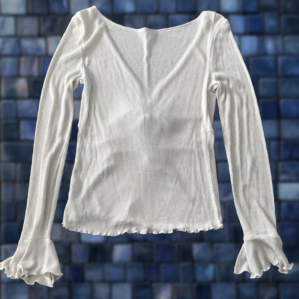 Free People Free People Blouse Shirt Women’s Small White/Gold Keyhole Front Tie V-Neck Raglan Sleeve Bohemian Casual Glitter Knit String Size S / US 4 / IT 40 - 1 Thumbnail
