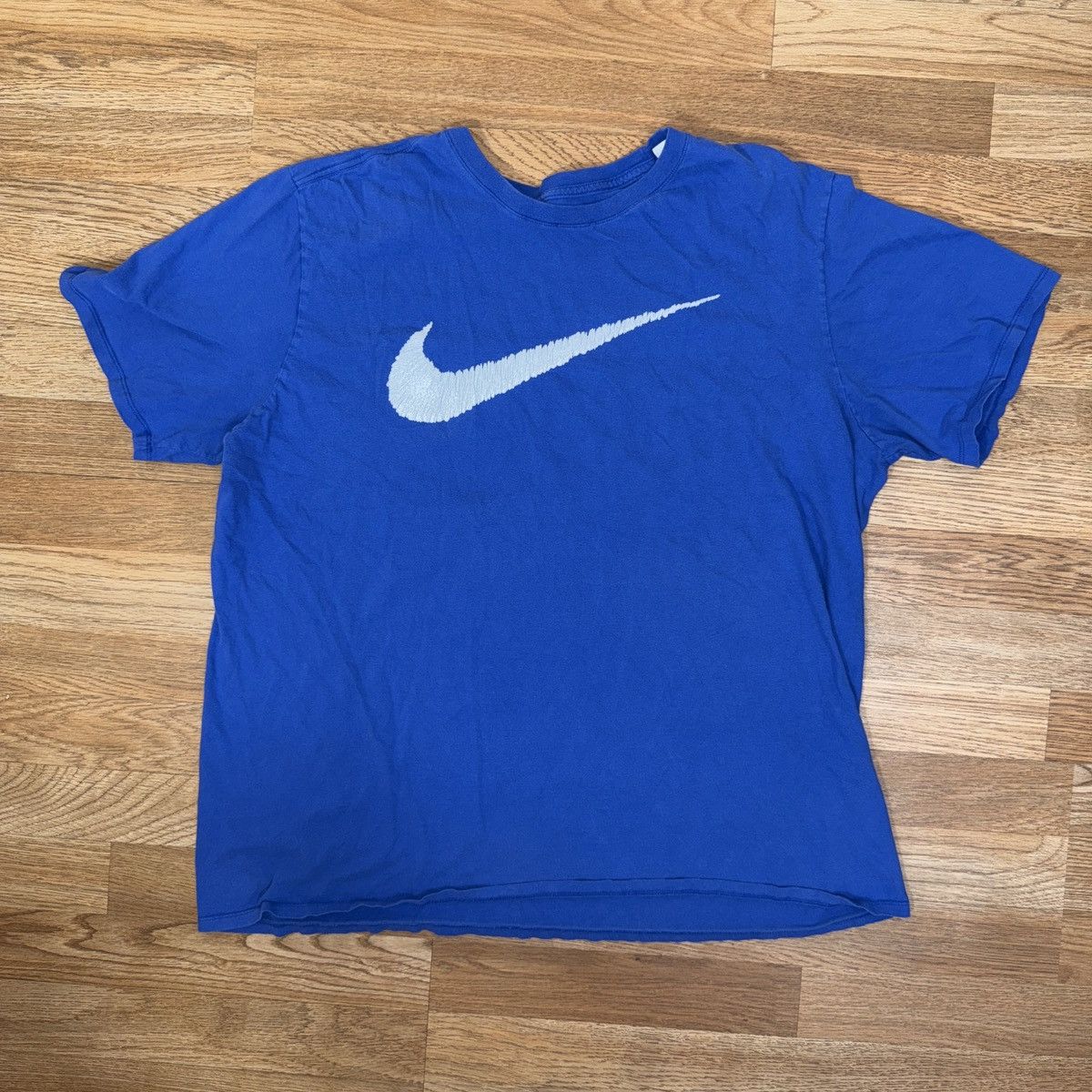 Nike × Vintage Nike blue and white t-shirt big nike swoosh Size US XXL / EU 58 / 5 - 1 Thumbnail