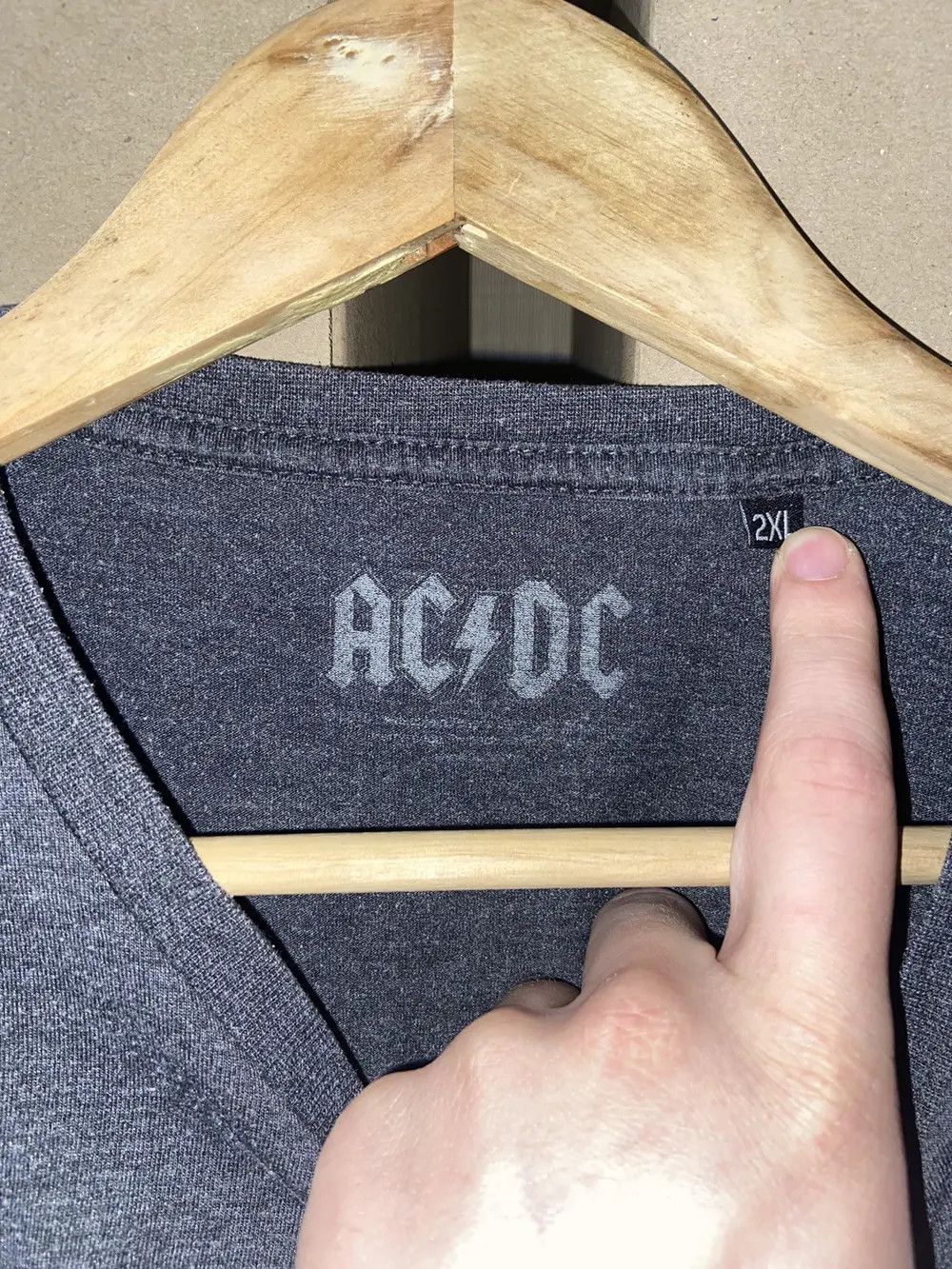 Band Tees VINTAGE AC/DC FOR THOSE ABOUT TO ROCK WE SALUTE TEE T SHIRT Size US XXL / EU 58 / 5 - 9 Thumbnail
