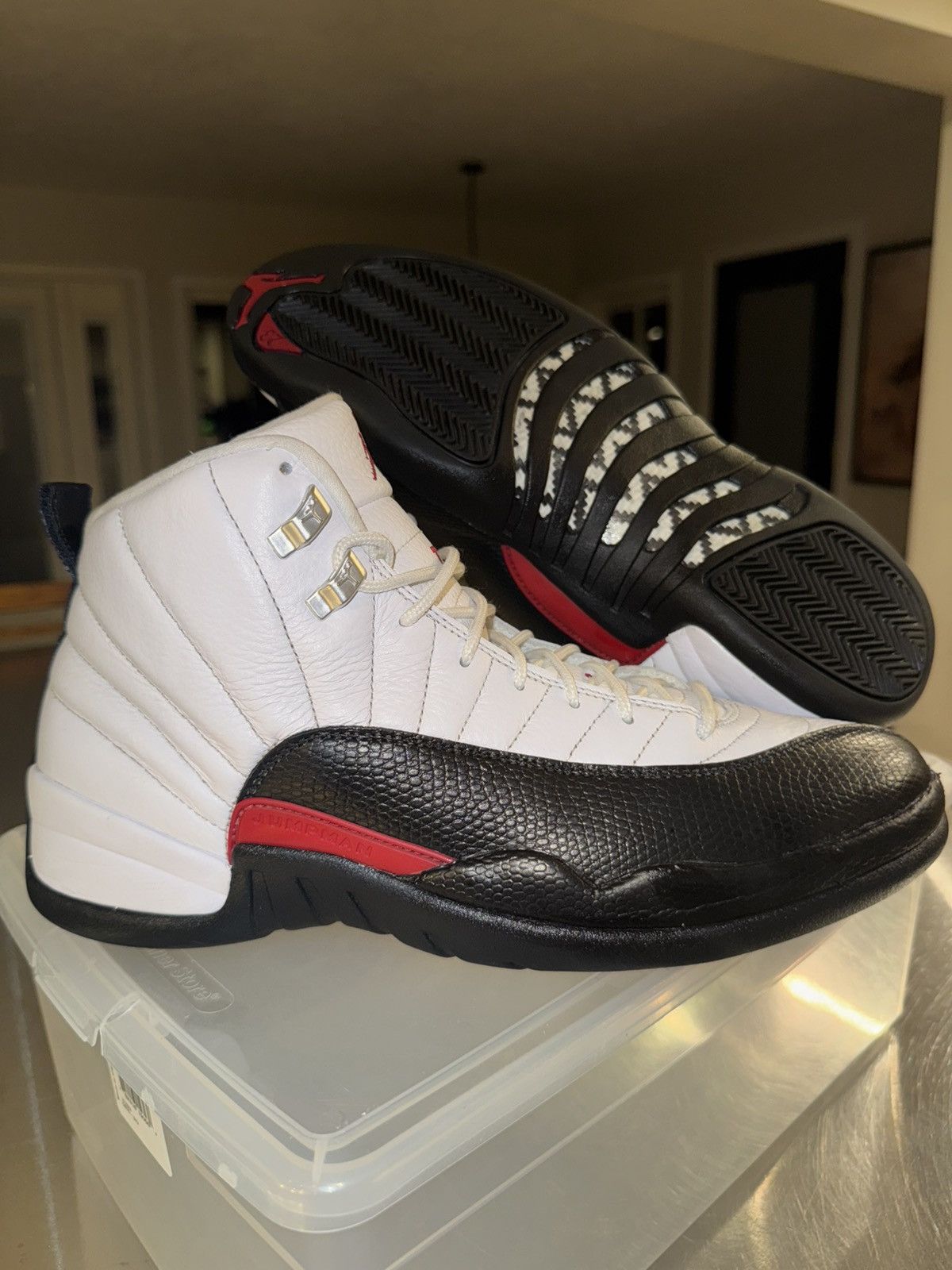 Jordan Brand Nike air jordan Retro 12 Taxi Flip mens size 11 sneakers Size US 11 / EU 44 - 1 Thumbnail