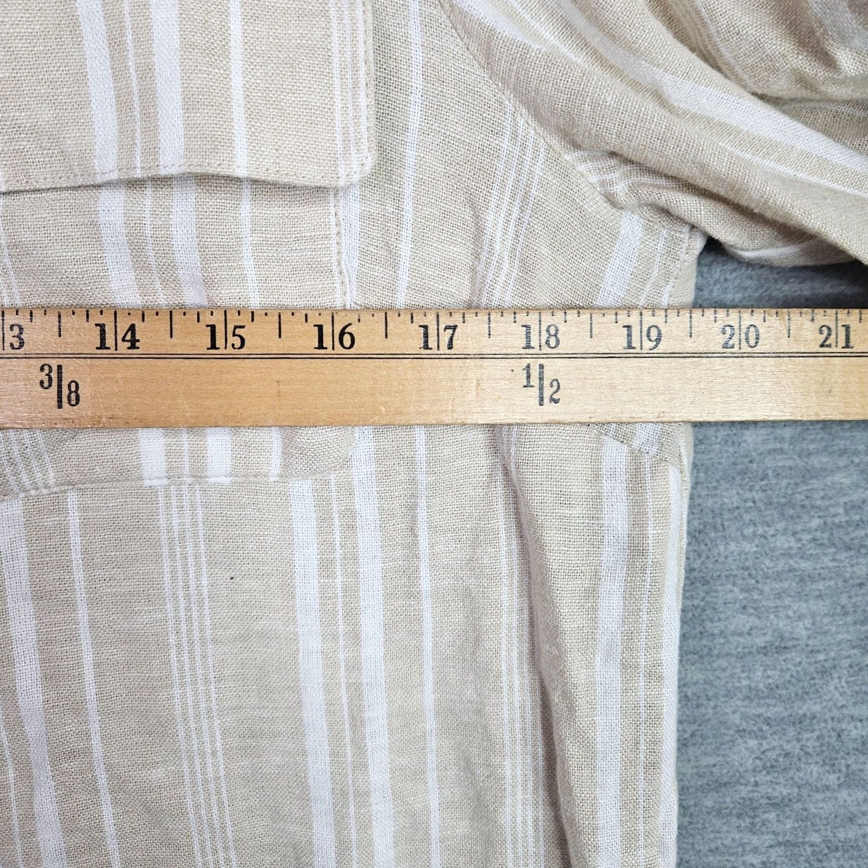 Ellen Tracy Ellen Tracy Blouse Woman Striped Linen Blend Beige Short Sleeve Round Neck Zip Front Buttonless Pullover Regular Fit Cotton-Free Size M / US 6-8 / IT 42-44 - 4 Thumbnail