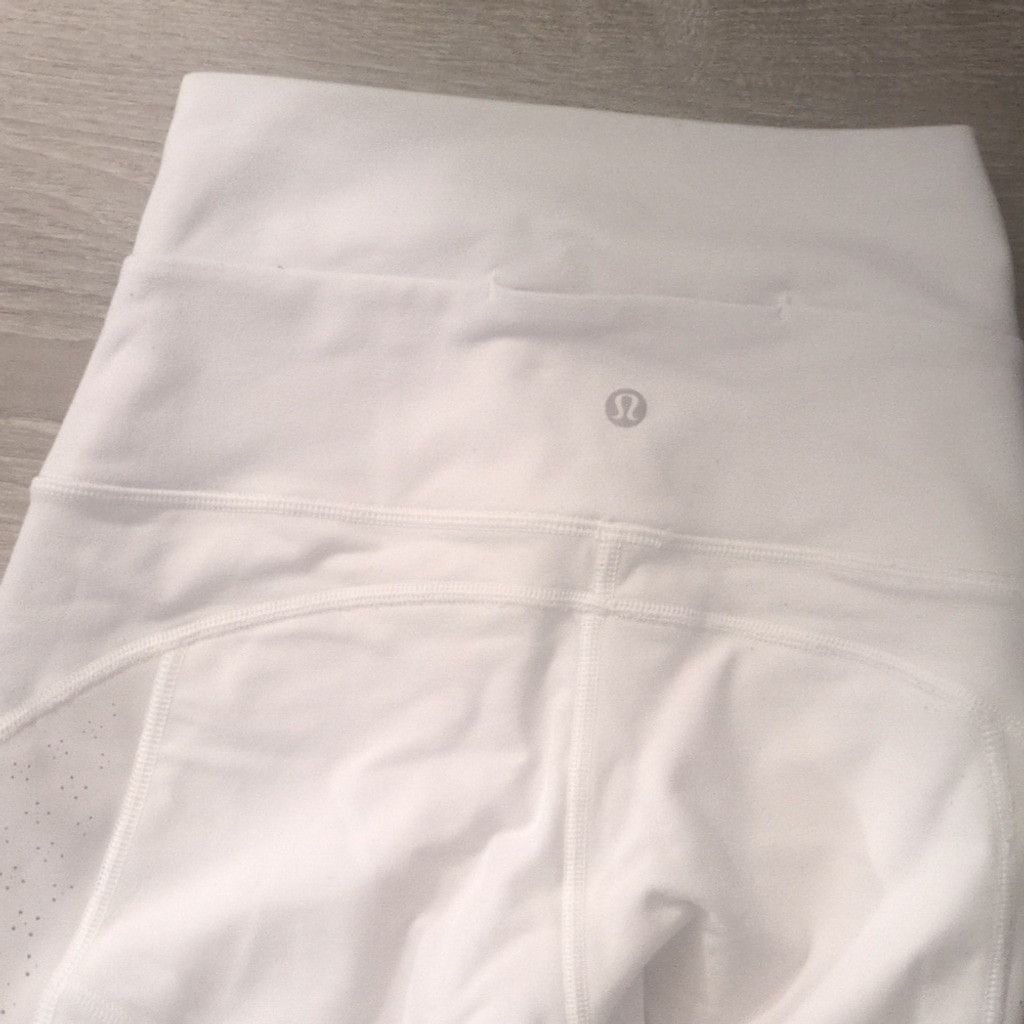 Lululemon Lululemon crop leggings size 4 Size 27" / US 4 / IT 40 - 4 Thumbnail