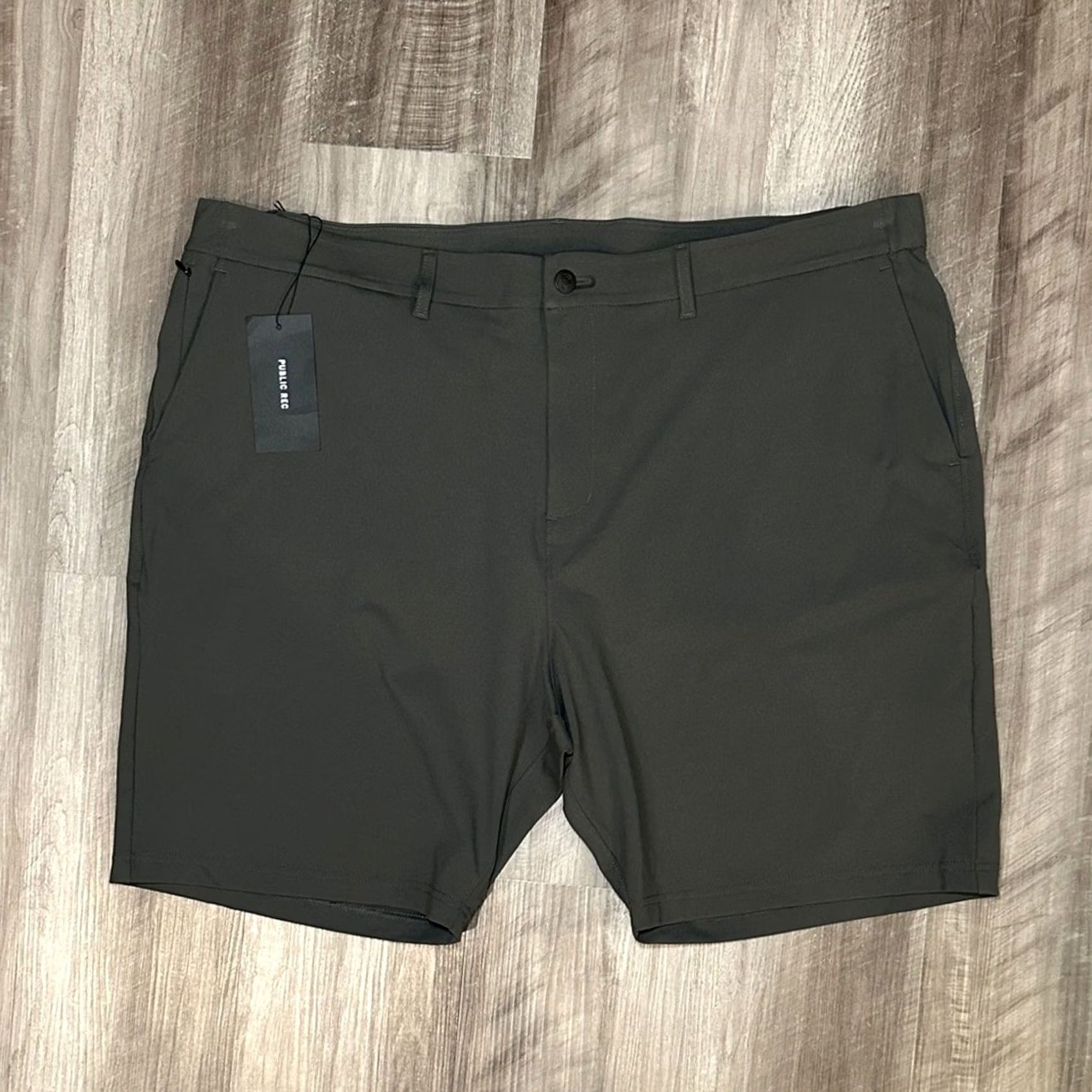 Olive Public Rec Dark Olive Gamechanger Performance Shorts Mens 44 Regular Nylon Spandex Chino 8.25 Inseam 21 Length 14 Rise 12 Leg 15.5 MS9869 Size US 44 / EU 60 - 2 Thumbnail
