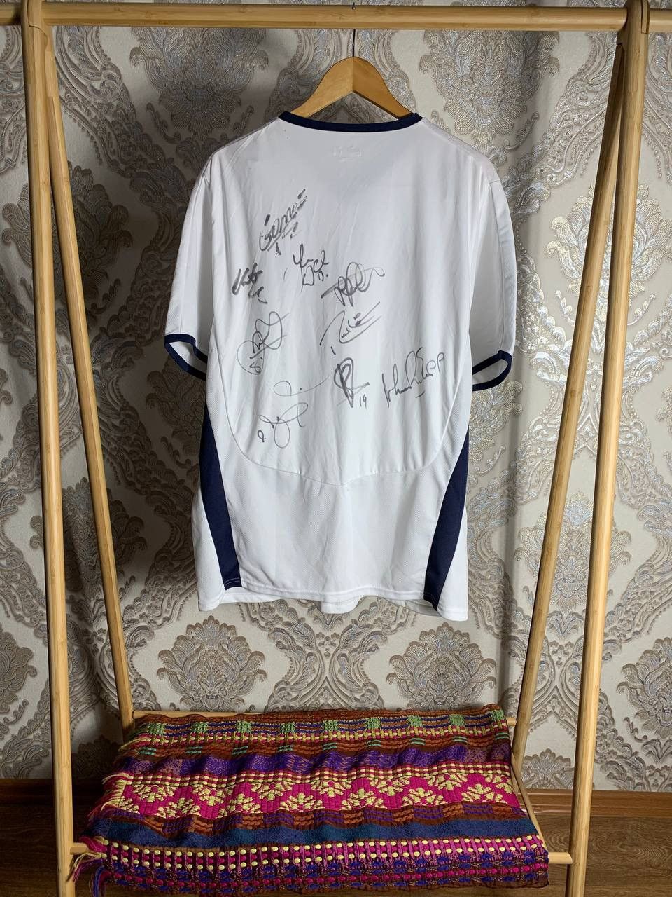 Puma VINTAGE PUMA FC TOTTENHAM HOTSPUR ENGLAND SOCCER JERSEY Y2K Size US XL / EU 56 / 4 - 1 Thumbnail