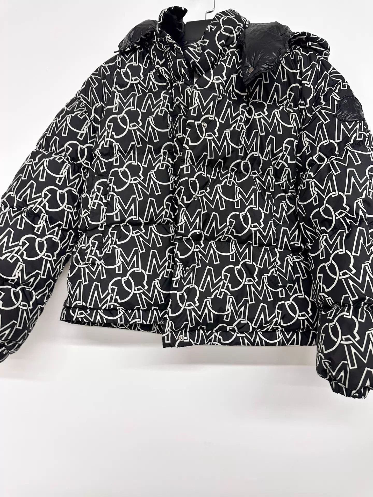 Moncler Moncler down jacket size 2 Size XS / US 0-2 / IT 36-38 - 1 Thumbnail