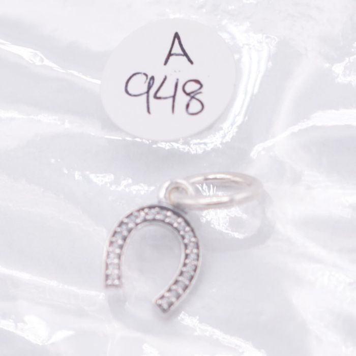 courage luck pandora