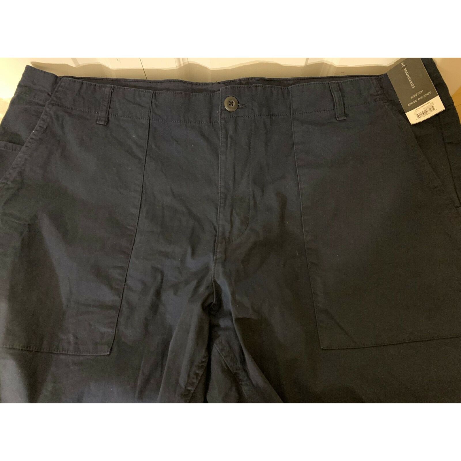 Other No Boundaries Men's Sz 46 Stretch Flat Front Shorts (Above t Size US 44 / EU 60 - 4 Thumbnail