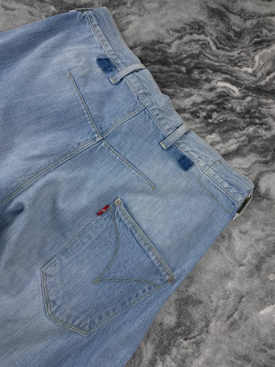 Levi's Vintage Levi’s Engineered Twisted Seams Cinch Denim Jeans Size US 31 - 3 Thumbnail
