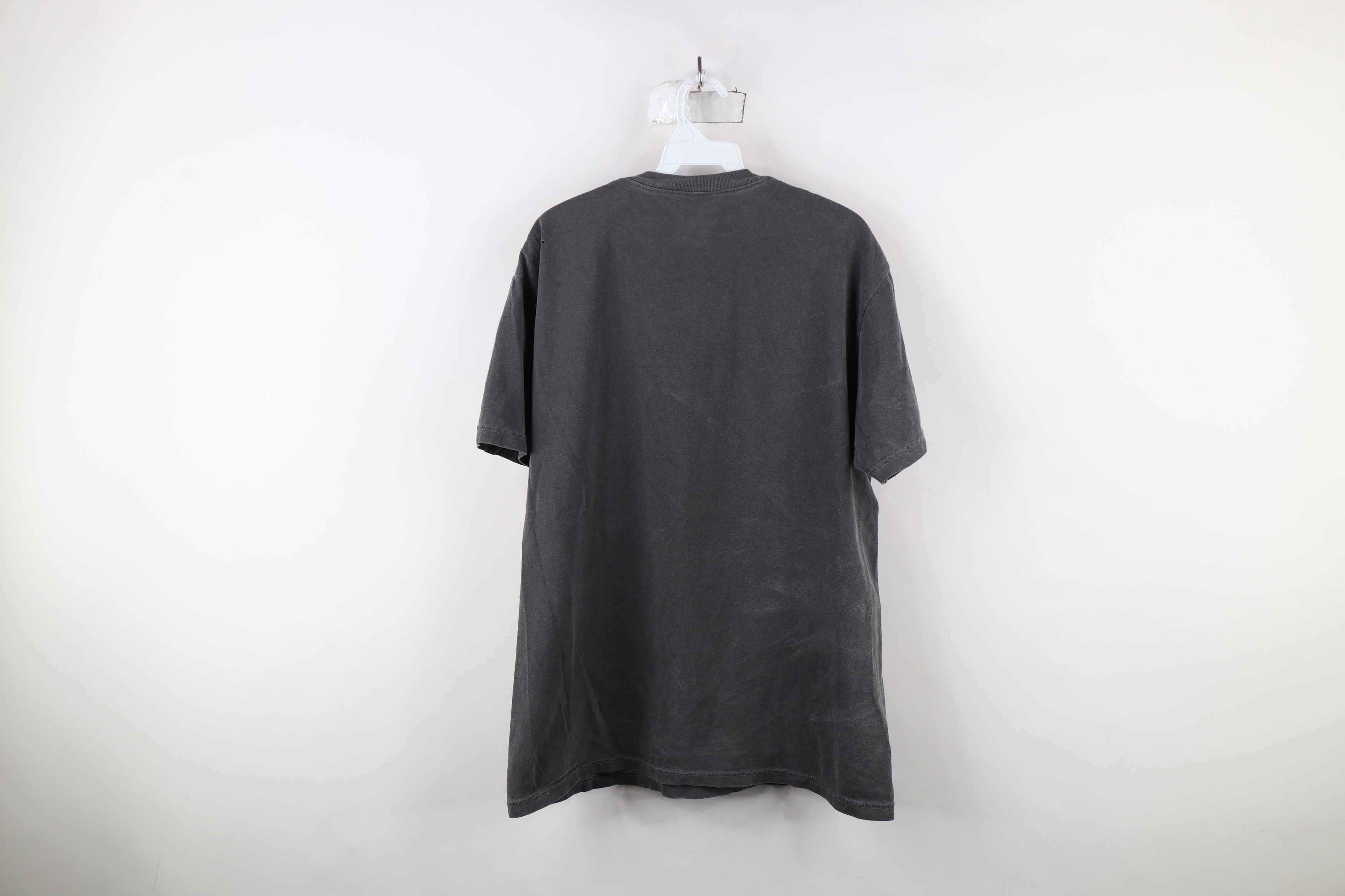 Vintage Vintage 90s Streetwear Stonewash Dye Heavyweight T-Shirt Size US L / EU 52-54 / 3 - 11 Thumbnail