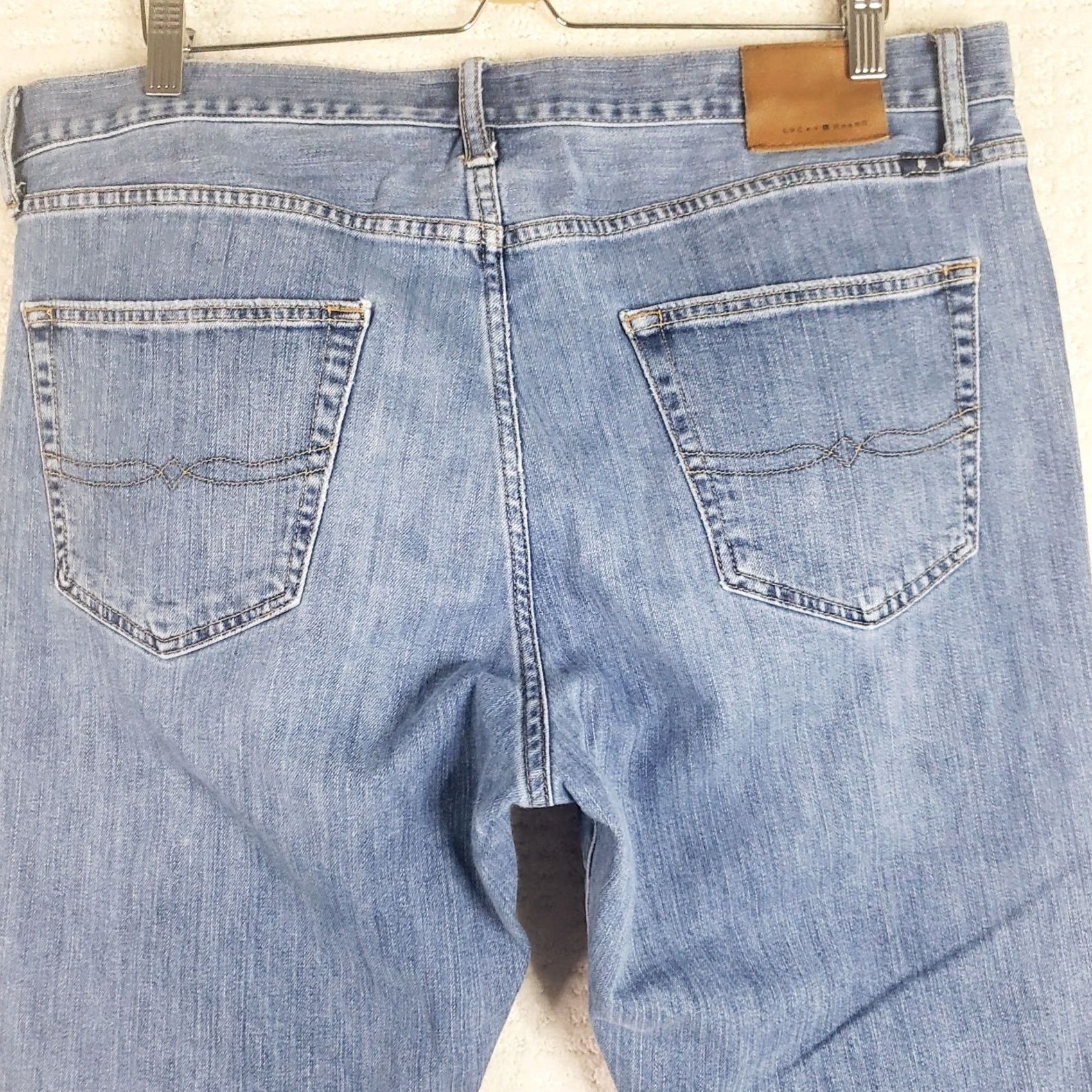 Lucky Brand Lucky Brand 410 Athletic Slim Denim Jeans Blue Men’s 38X30 Slim Straight 5-Pocket Logo USA Vintage No Size US 38 / EU 54 - 7 Thumbnail