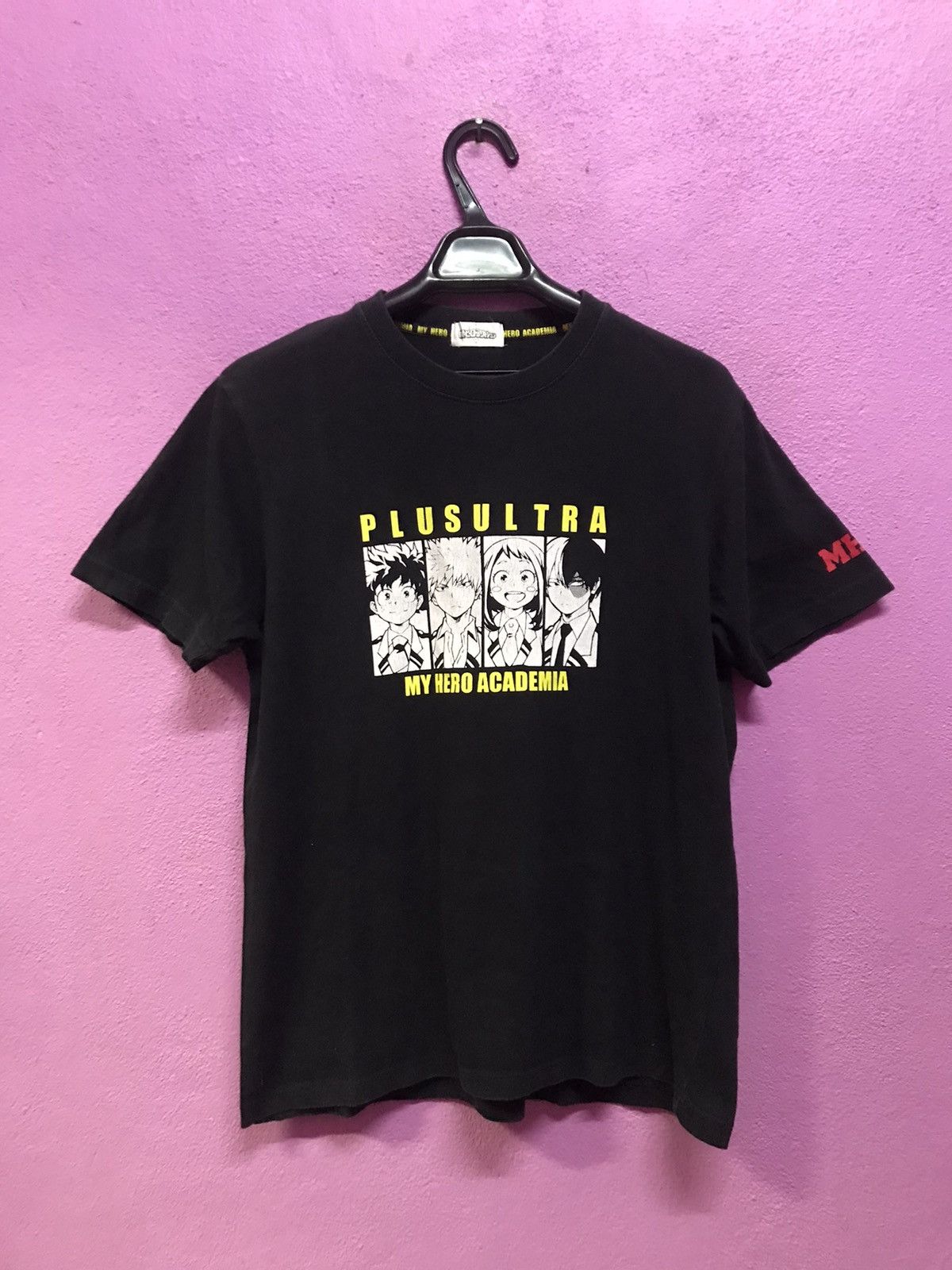Anime My Hero Academia Plus Ultra Tee Size M Size US M / EU 48-50 / 2 - 1 Thumbnail