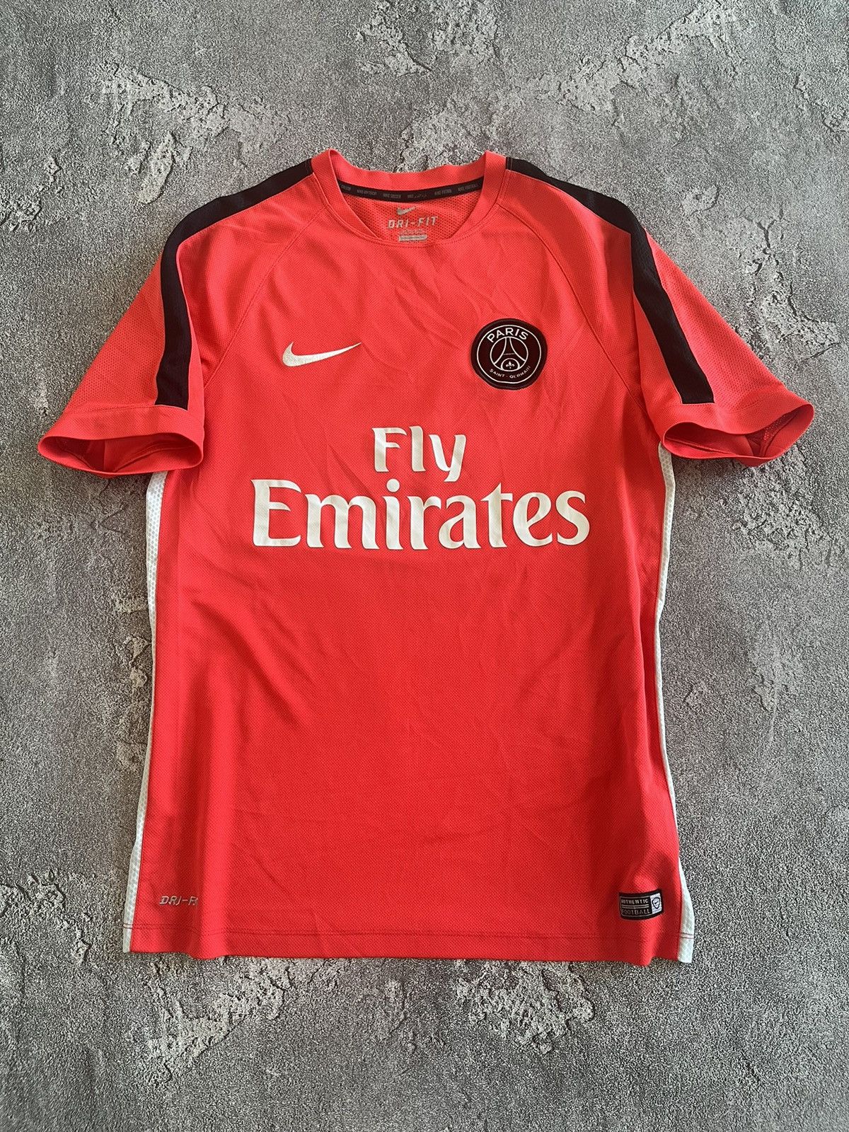 Nike PSG PARIS SAINT-GERMAIN FC NIKE 2014/2015,SOCCER JERSEY,Sz M Size US M / EU 48-50 / 2 - 1 Thumbnail