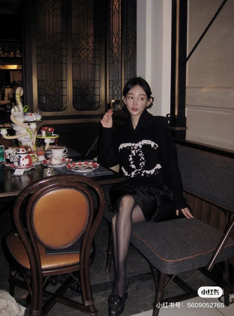 Chanel Chanel Ski series pearl double C large logo cashmere sweat Size S / US 4 / IT 40 - 7 Thumbnail