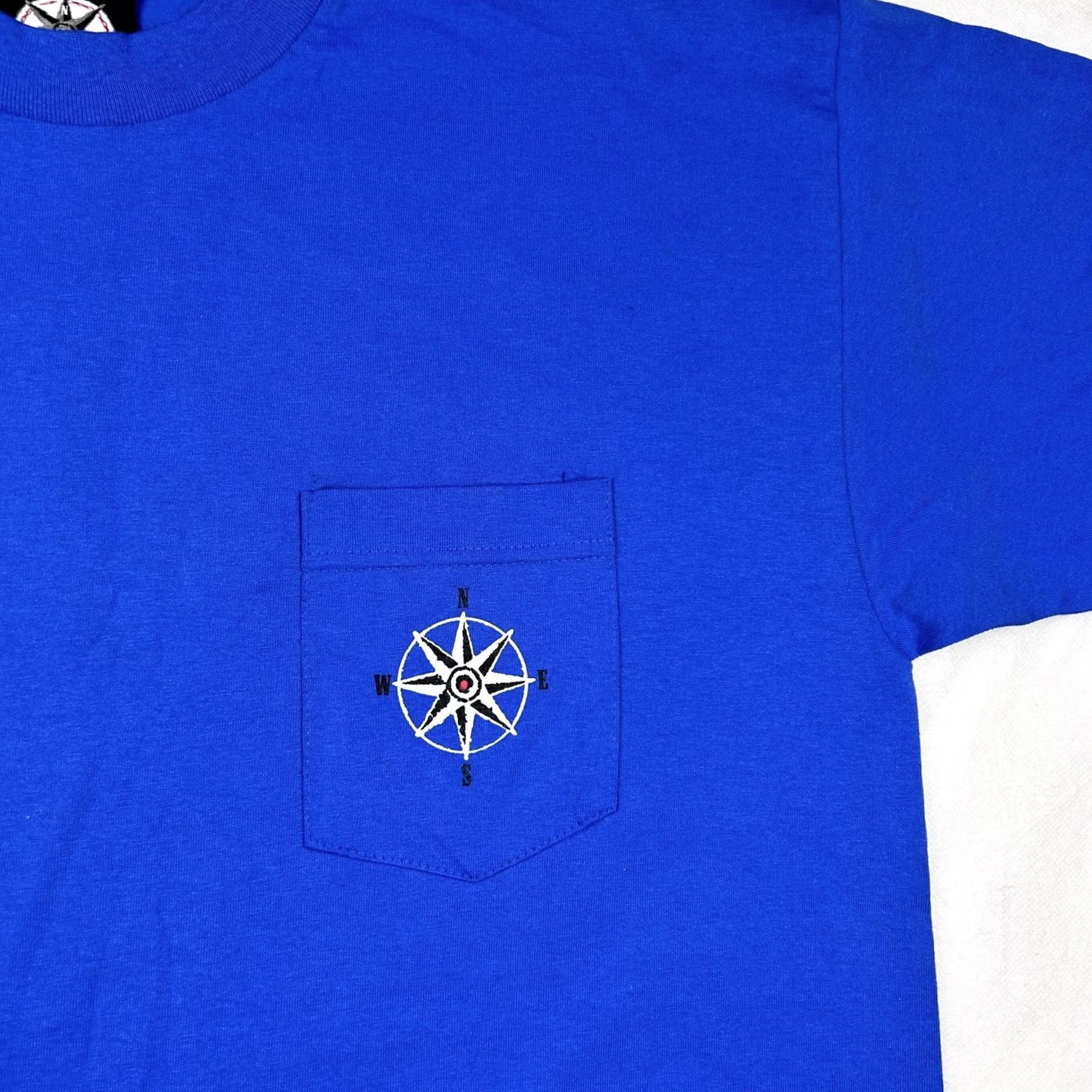 Marlboro NOS Marlboro Ski Pocket T-Shirt XL Men Blue 90s 80s Vintage Short Sleeve Cotton Cigarette Tobacco Shirt Mens Size US XL / EU 56 / 4 - 4 Thumbnail
