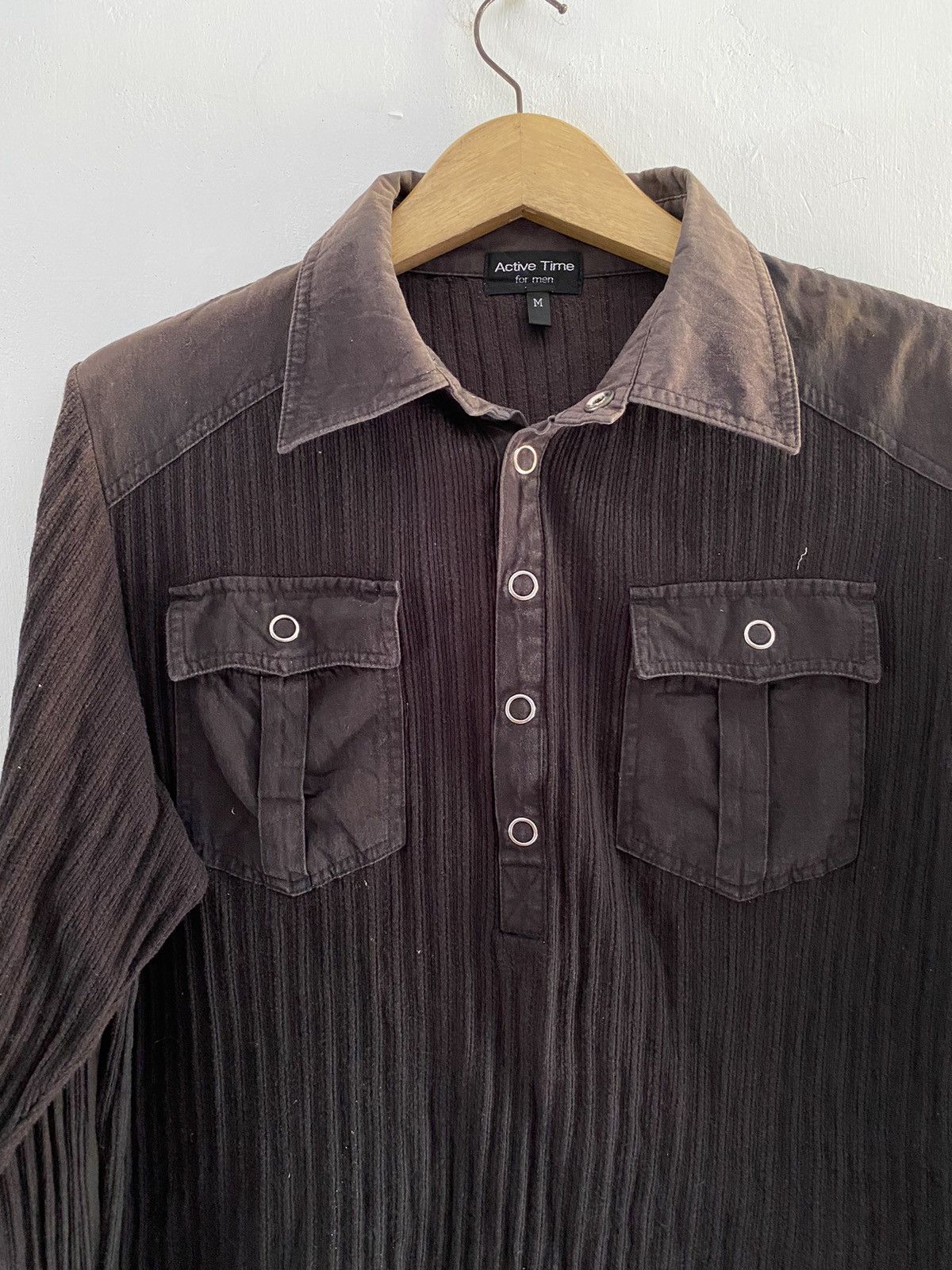 Le Grande Bleu (L.G.B.) Vintage active time for men button longsleeve tshirts Size US M / EU 48-50 / 2 - 2 Thumbnail