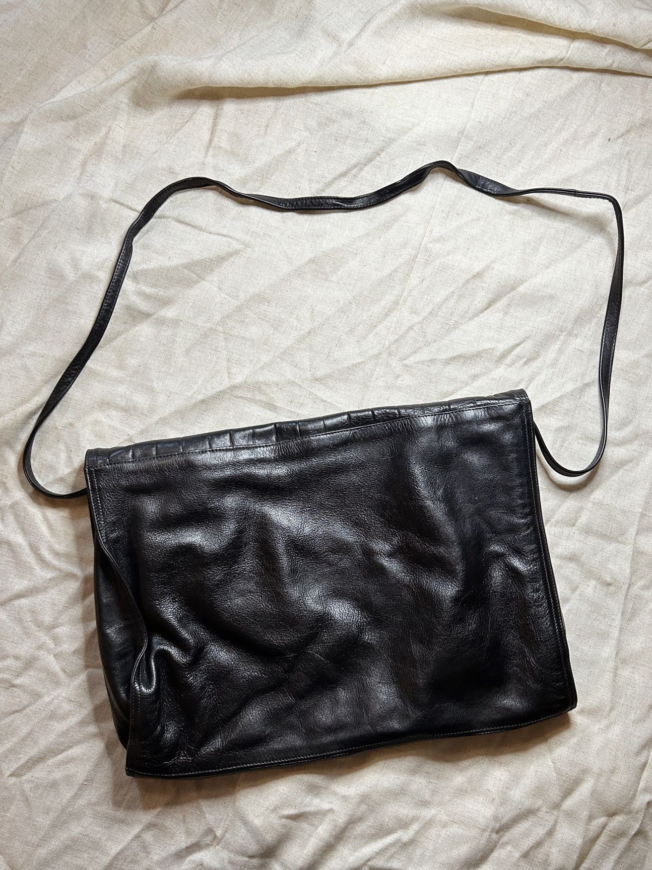 Vintage Vintage leather messenger style bag Size ONE SIZE - 4 Thumbnail