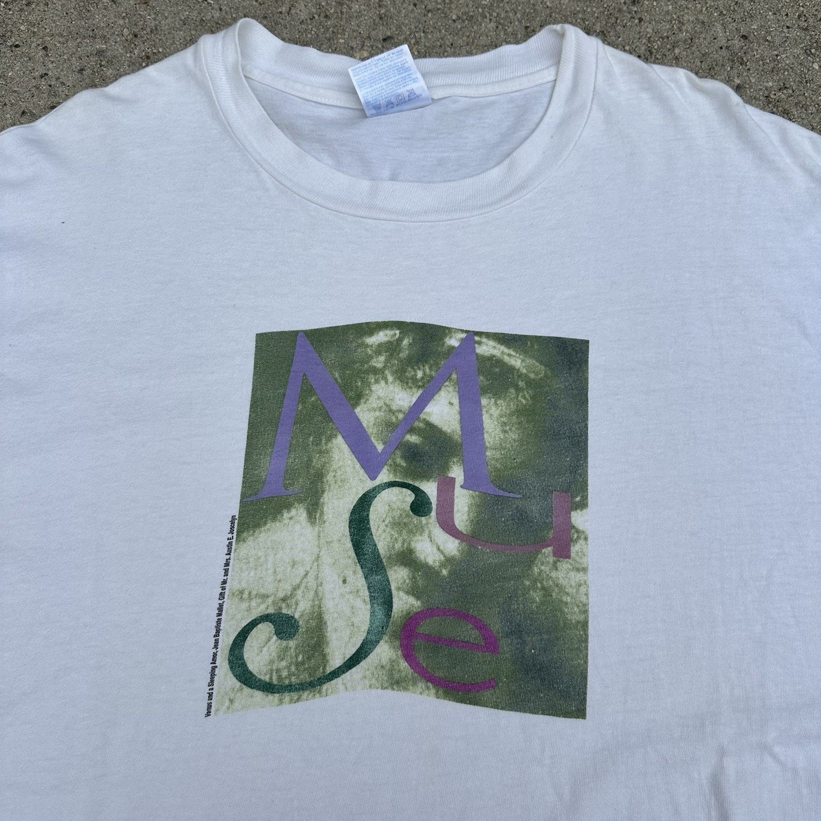 Vintage Vintage 90s LACMA “Muse” Venus & A Sleeping Amor Art Tee Size US XL / EU 56 / 4 - 1 Thumbnail