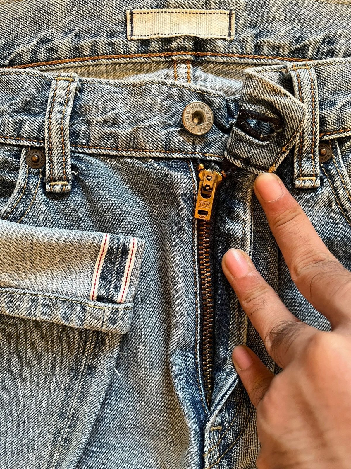 Japanese Brand × Uniqlo Vintage Japanese Uniqlo Selvedge Faded Wash Loose Jeans Size US 31 - 4 Thumbnail