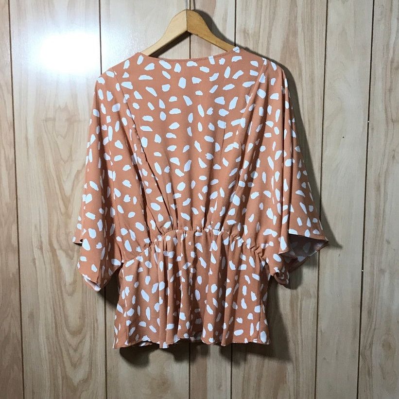 Other Umgee Scoop Neck 3/4 blared Sleeve Blouse L Size XL / US 12-14 / IT 48-50 - 2 Thumbnail