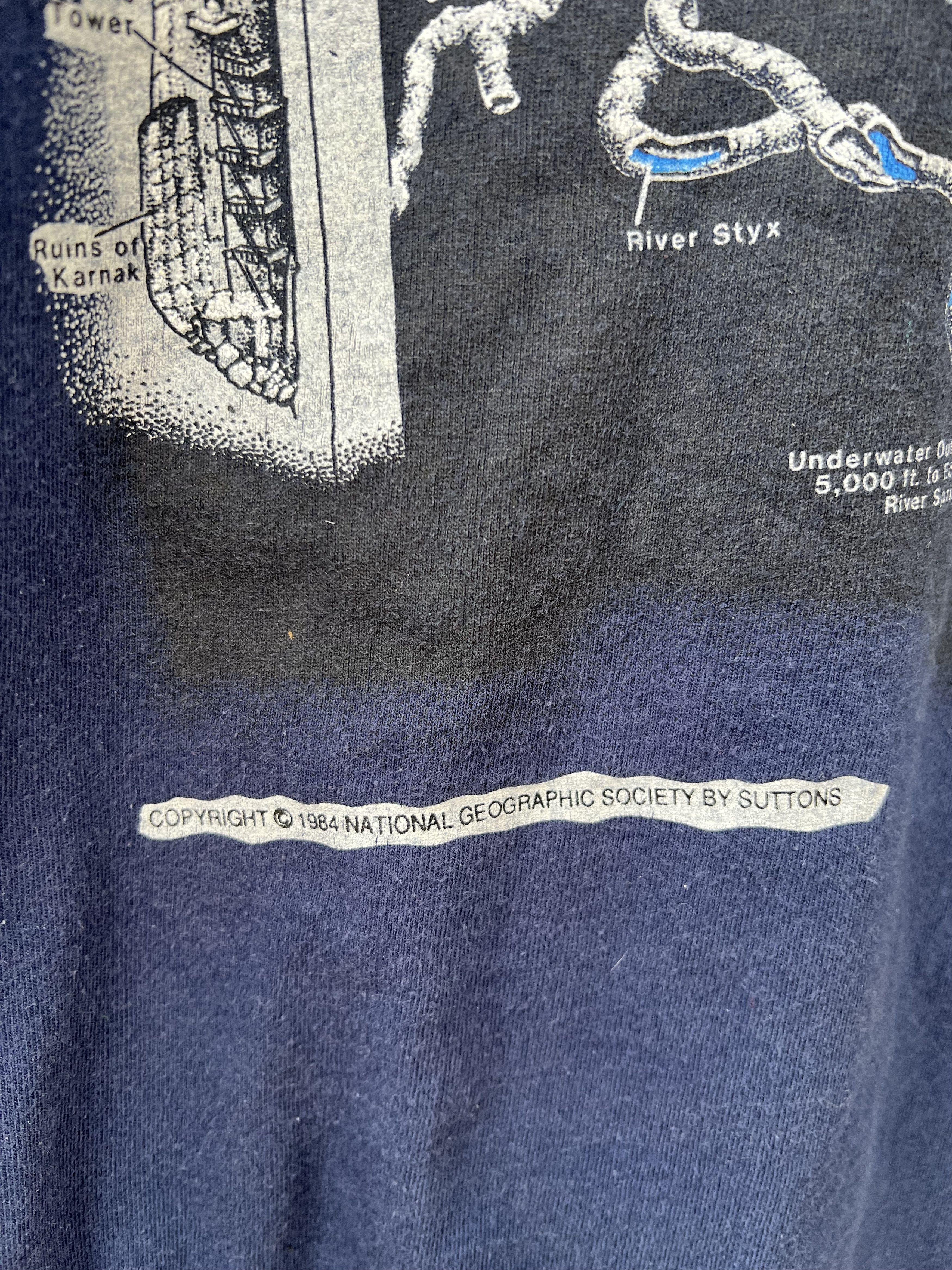 Vintage 1990s National Geographic Mammoth Cave Tee Oneita Outdoors Size US XL / EU 56 / 4 - 2 Thumbnail