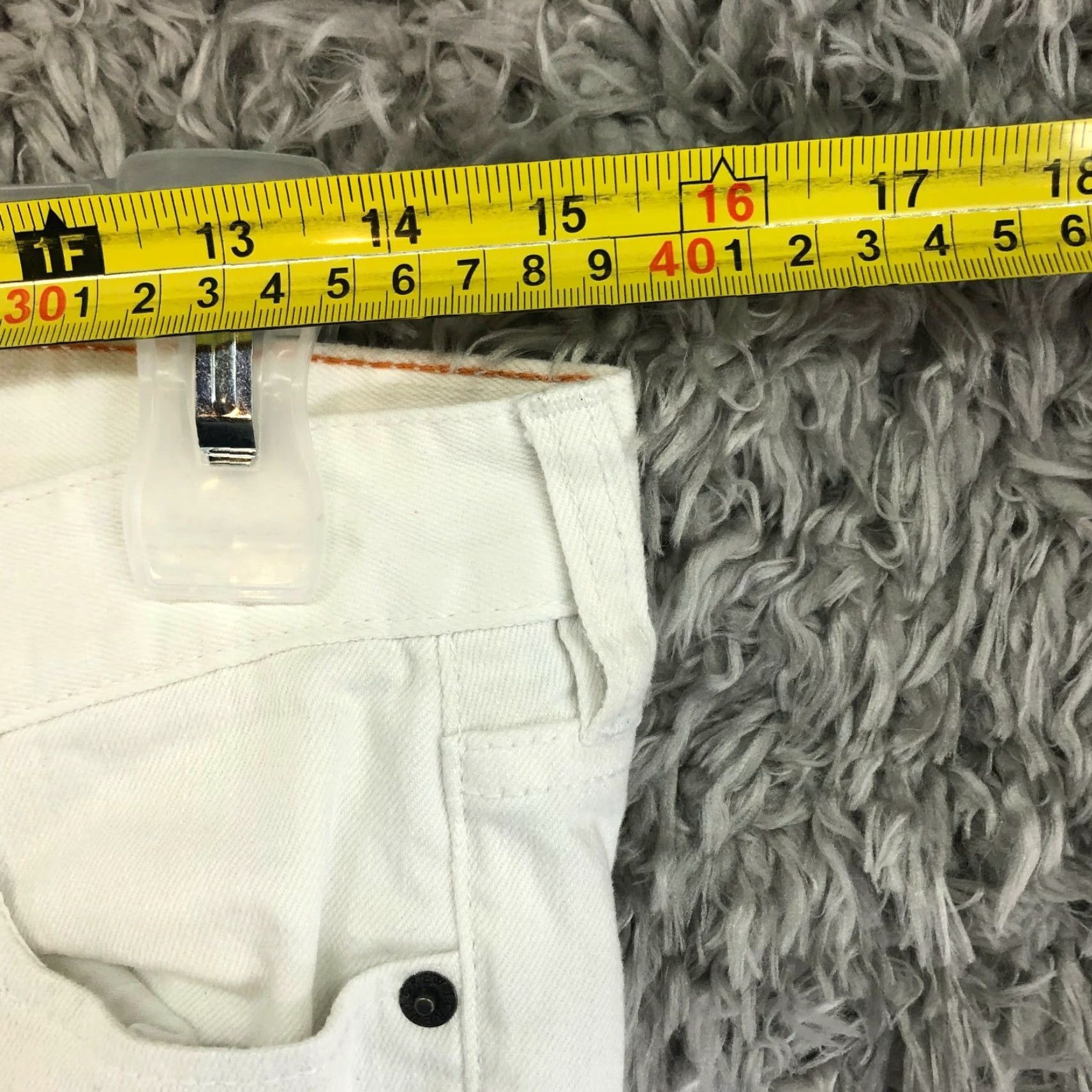 J.Crew J.Crew Matchstick Womens Size 28 Mid Rise Straight Leg White Denim Jeans Jeans Womens 28 White Denim Size 28" / US 6 / IT 42 - 2 Thumbnail