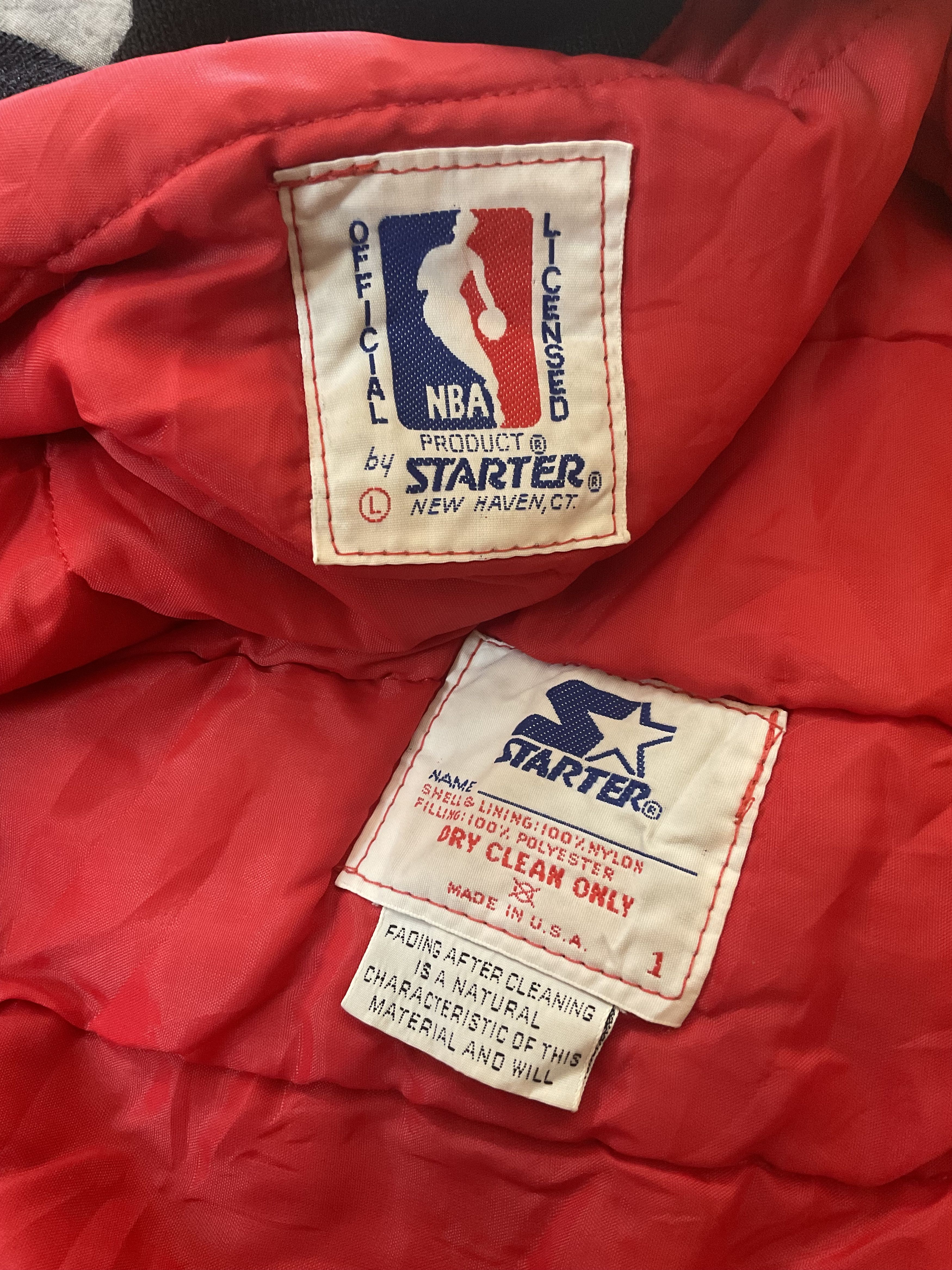NBA Vintage 90s Starter NBA Chicago Bulls Bomber Jacket Size US L / EU 52-54 / 3 - 9 Thumbnail