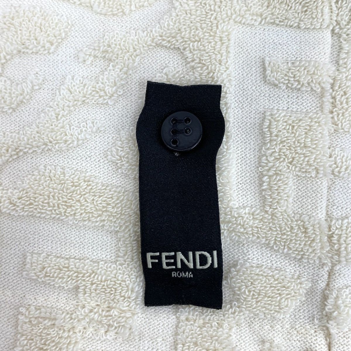 Fendi White Textured Short Sleeve Shirt Size US XXL / EU 58 / 5 - 5 Thumbnail