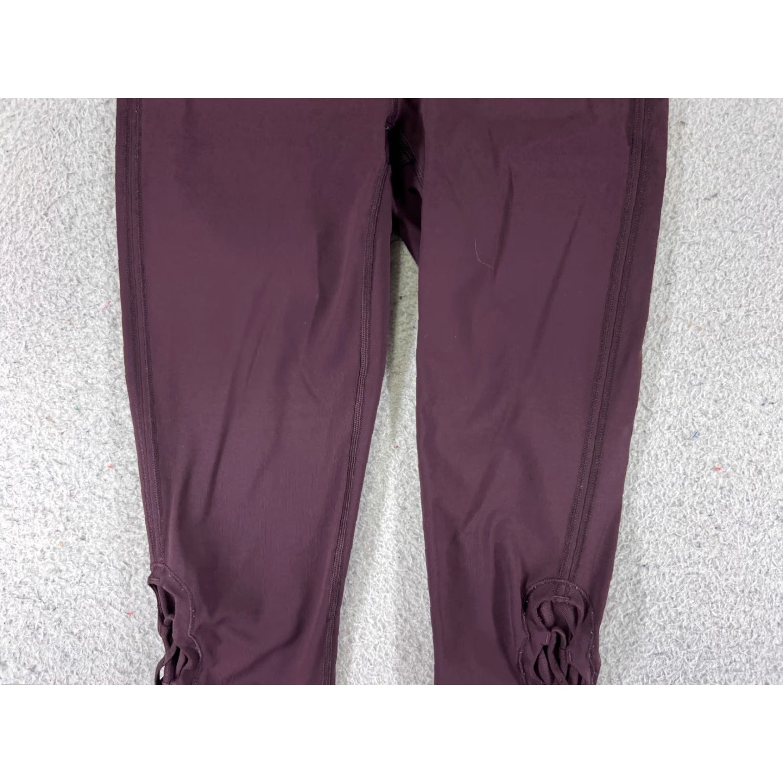 Lululemon Lululemon Crop Pants Women's 2 Red Tied to It Luxtreme Yoga 21" Inseam Athleisure Size 26" / US 2 / IT 38 - 3 Thumbnail
