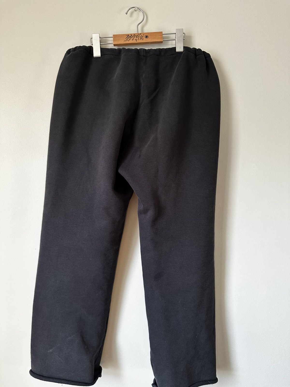Yeezy Yzy Vultures sweat pants Size US 32 / EU 48 - 3 Thumbnail
