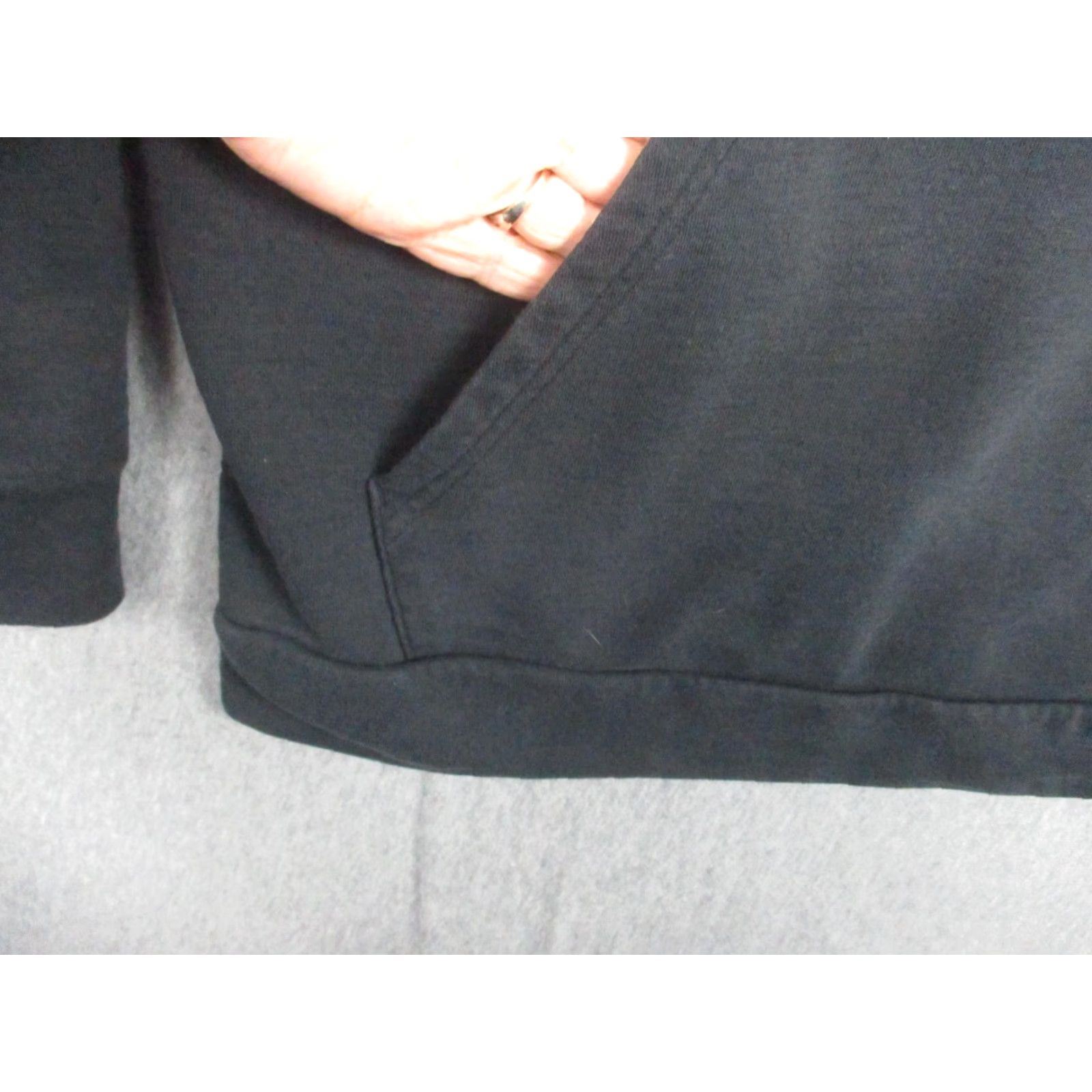 Adidas Adidas Hoodie Mens Medium Black Pullover 3 Stripes Pocket Performance GR0443 Size US M / EU 48-50 / 2 - 6 Thumbnail