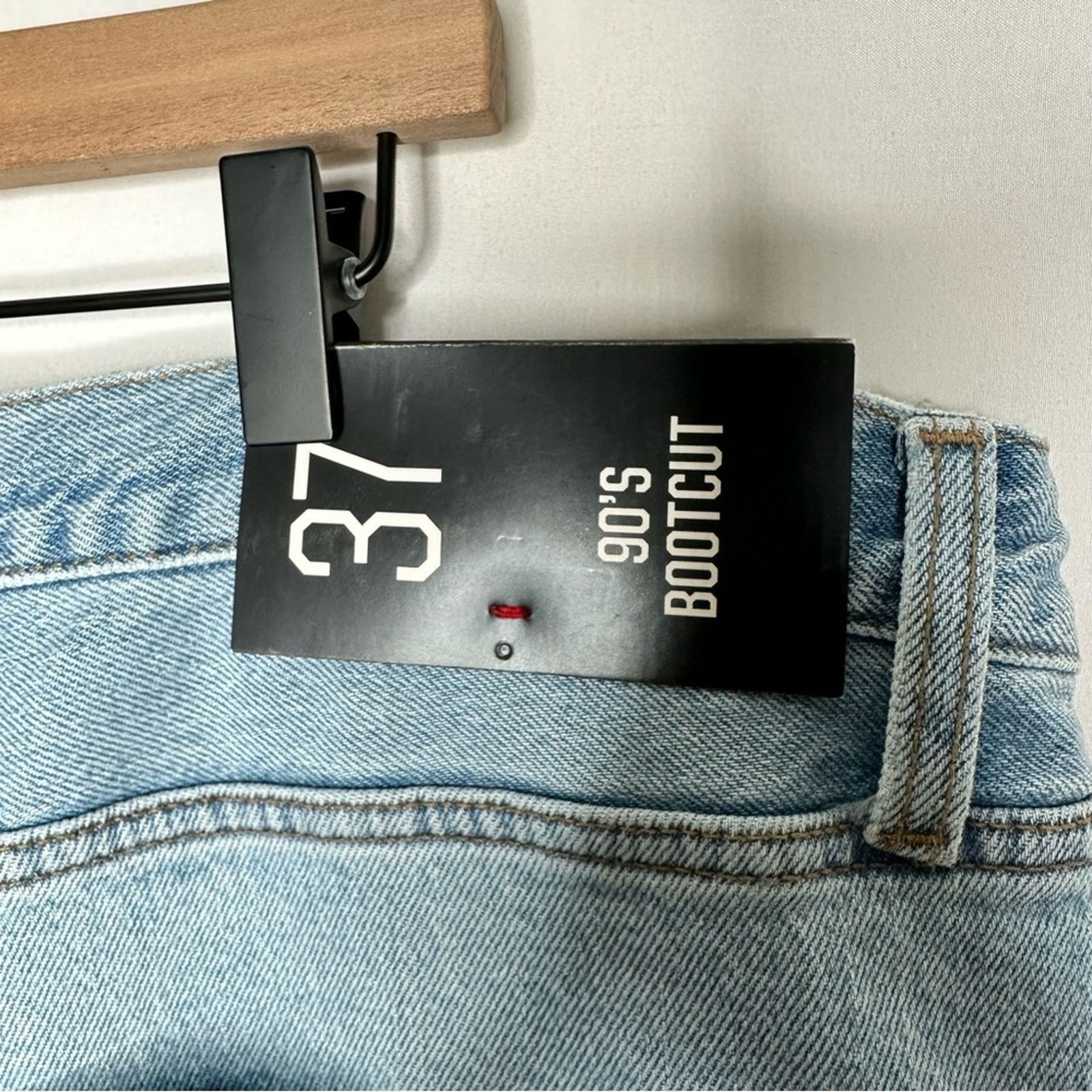 Bdg UO BDG 90's Mid-Rise Bootcut Jeans NWT in Size 37 Size 37" - 4 Thumbnail