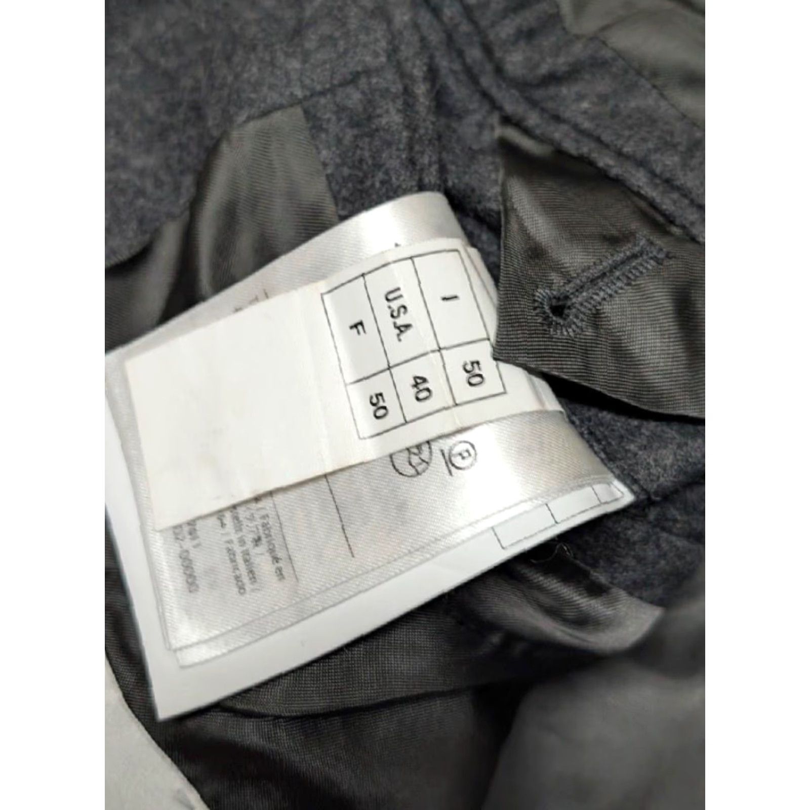 Valentino Valentino Blazer Jacket 40R Gray Flannel Wool Cashmere Blend Men 40R Notch Lapel Double-Vented Two-Button Solid 90% Wool 10% Cashmere Italy Vintage? Size 40R - 7 Thumbnail