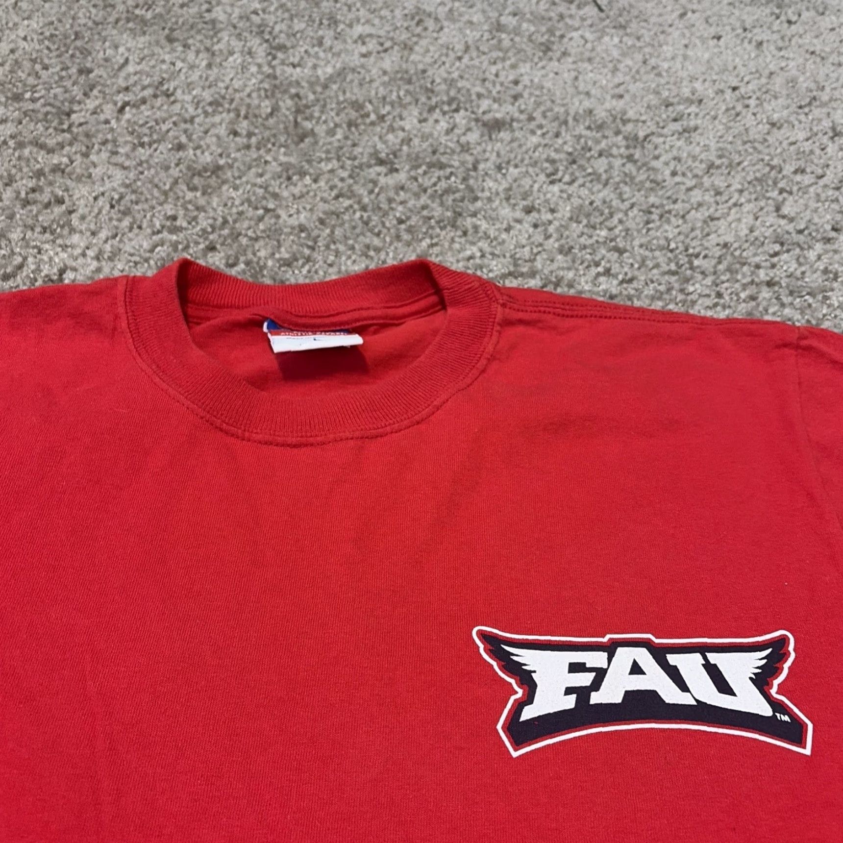 Champion VINTAGE Florida Atlantic University Owls Champion Y2K Red T-Shirt Large Mens Size US L / EU 52-54 / 3 - 5 Thumbnail