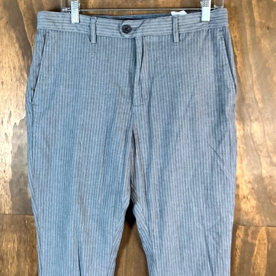 Banana Republic Banana Republic Pants Blue Pinstripe Slim Tapered Fit Stretch 32x30 Mens Casual Workwear Dress Pants Slim Tapered Blue Pinstripe 32x30 Mens Size US 32 / EU 48 - 2 Thumbnail