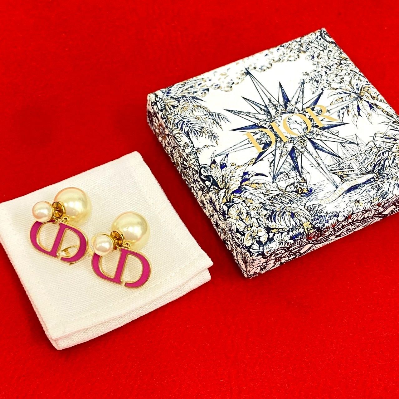Dior Dior Christian Dior CD Logo Pearl Earrings Metal Earrings DUTY FREE for USA Size ONE SIZE - 1 Thumbnail