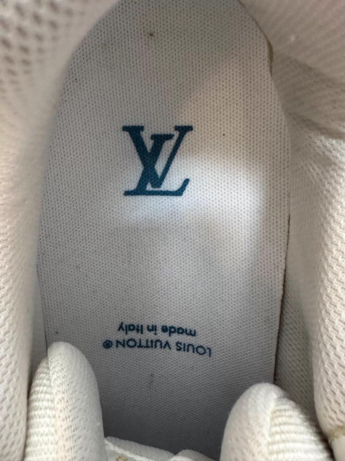 Louis Vuitton LV Monogram denim blue-white kicks UK8 EU42 99new Size US 9 / EU 42 - 8 Thumbnail