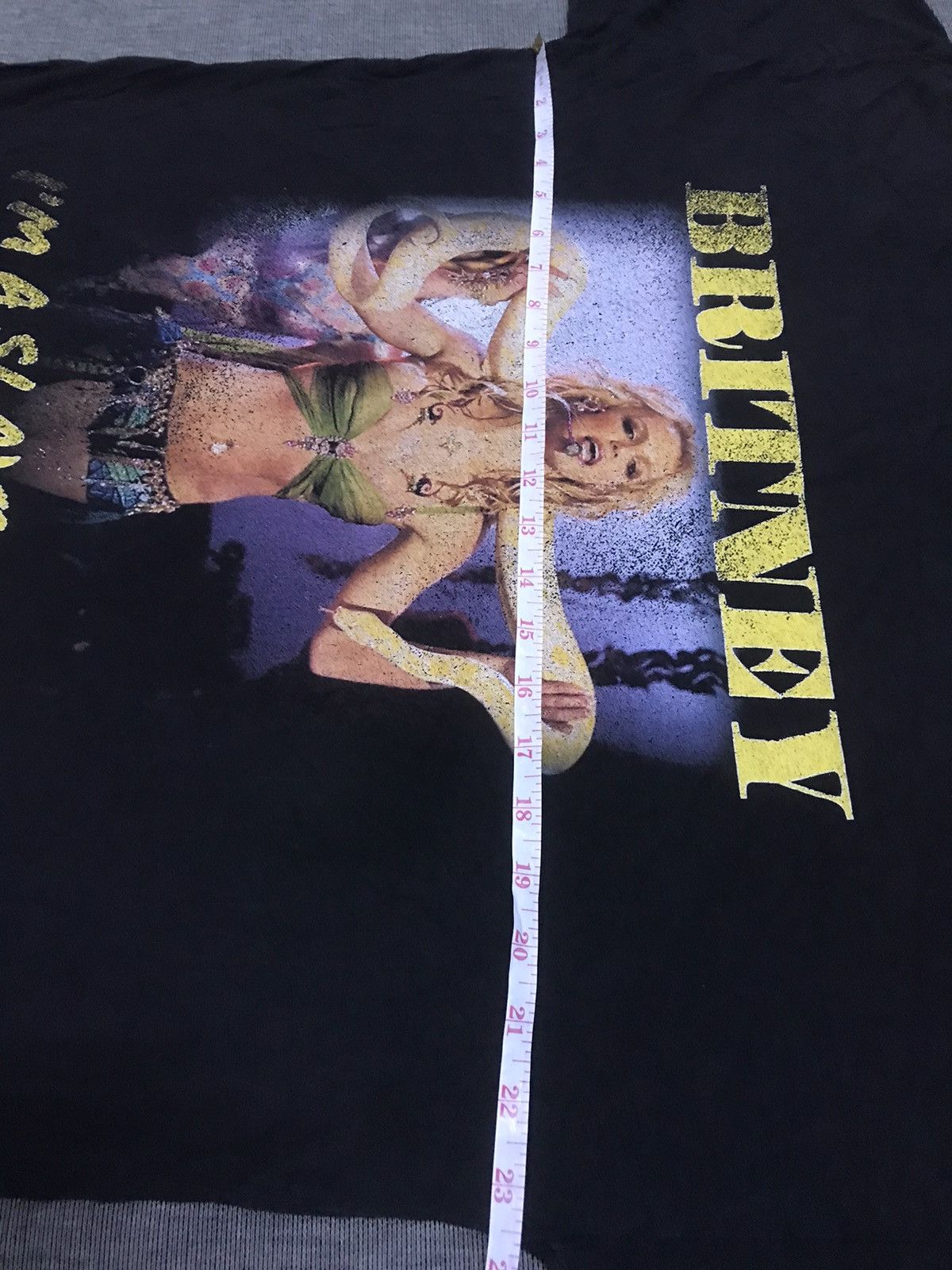 Band Tees Britney Spears i’m a Slave 4 u Size US M / EU 48-50 / 2 - 6 Thumbnail