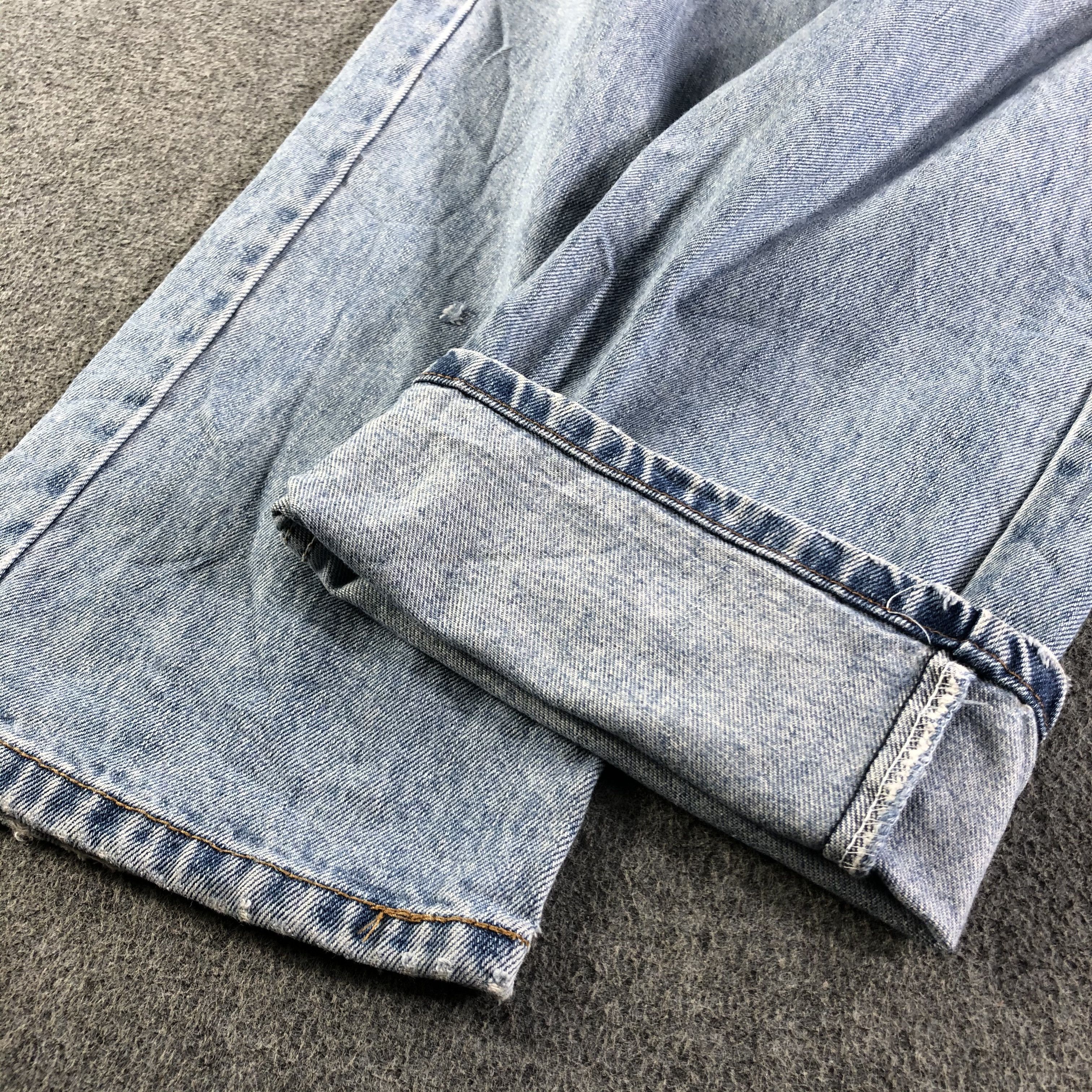 Levi's Vintage Blue Wash Levis 505 Jeans-J3046 Size US 35 - 7 Thumbnail
