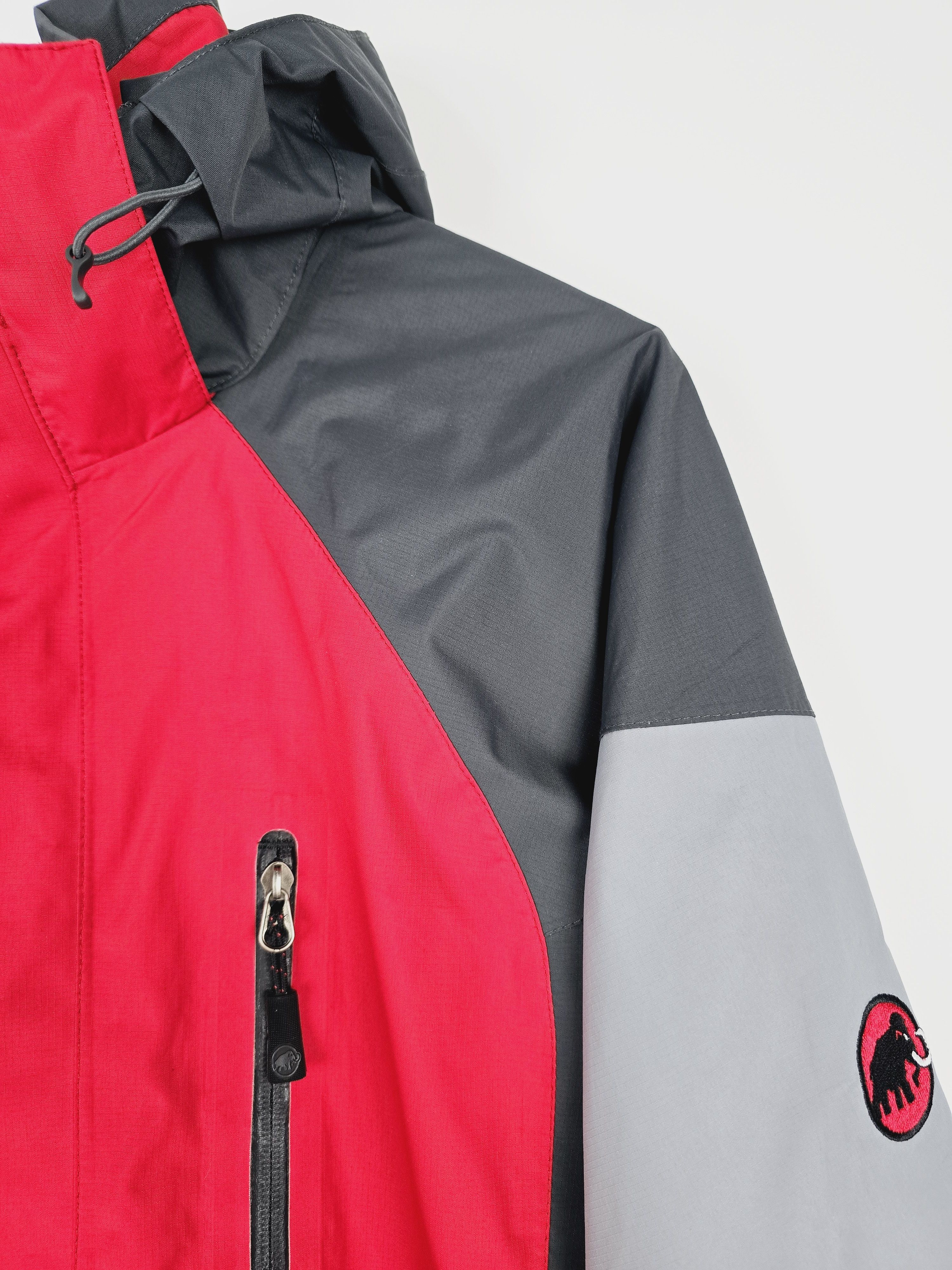 Mammut Mammut DryTech Waterproof Jacket Red Black Size L - Outdoor Size US L / EU 52-54 / 3 - 7 Thumbnail