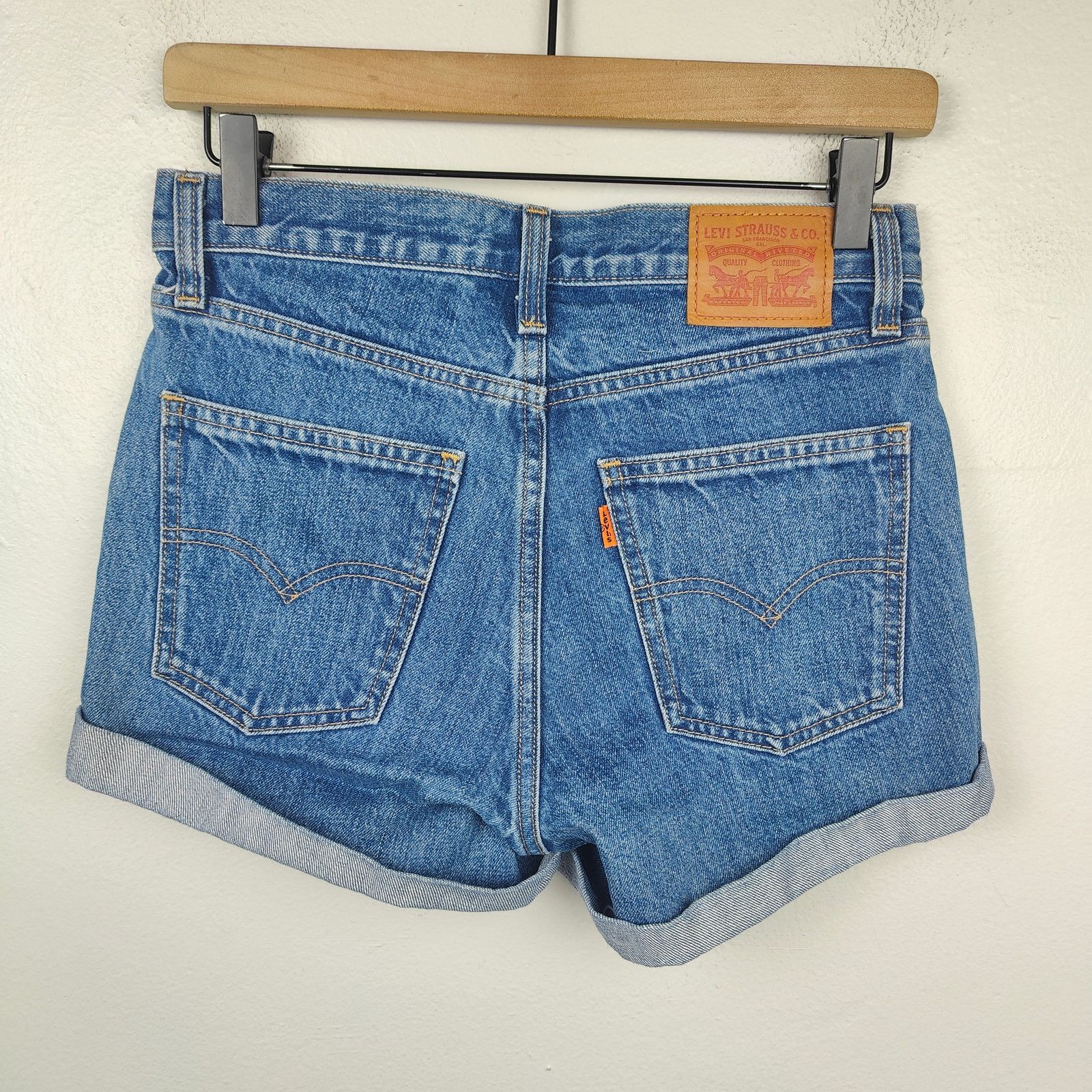 Levi's Levi's Orange Tab High Waisted Shorts Womens 26 Medium Size 26" / US 2 / IT 38 - 3 Thumbnail