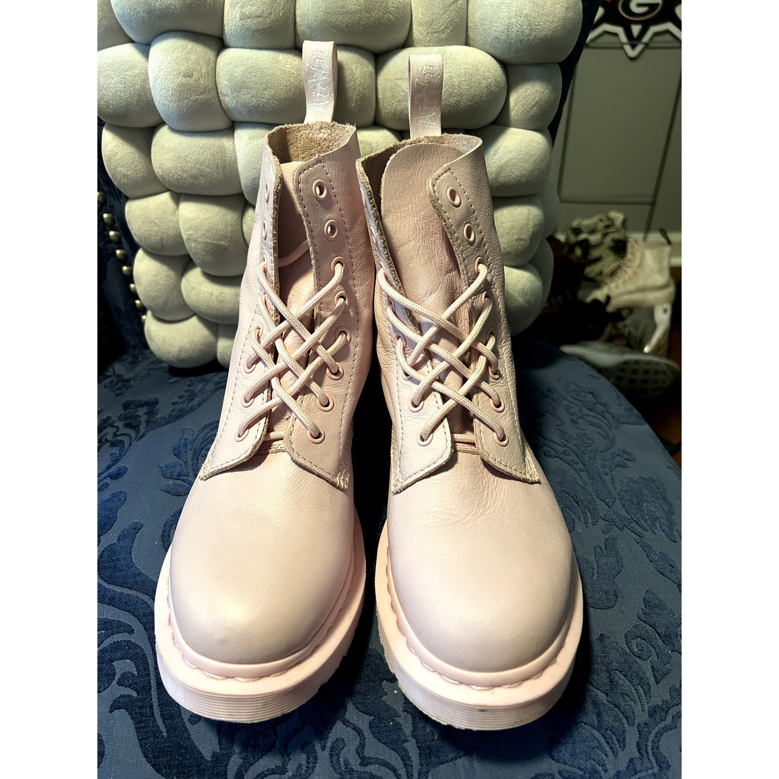 Dr. Martens Dr Martens Pscal Mono Baby Pink Soft Leather size 9/EU 41 Size US 9 / IT 39 - 3 Thumbnail