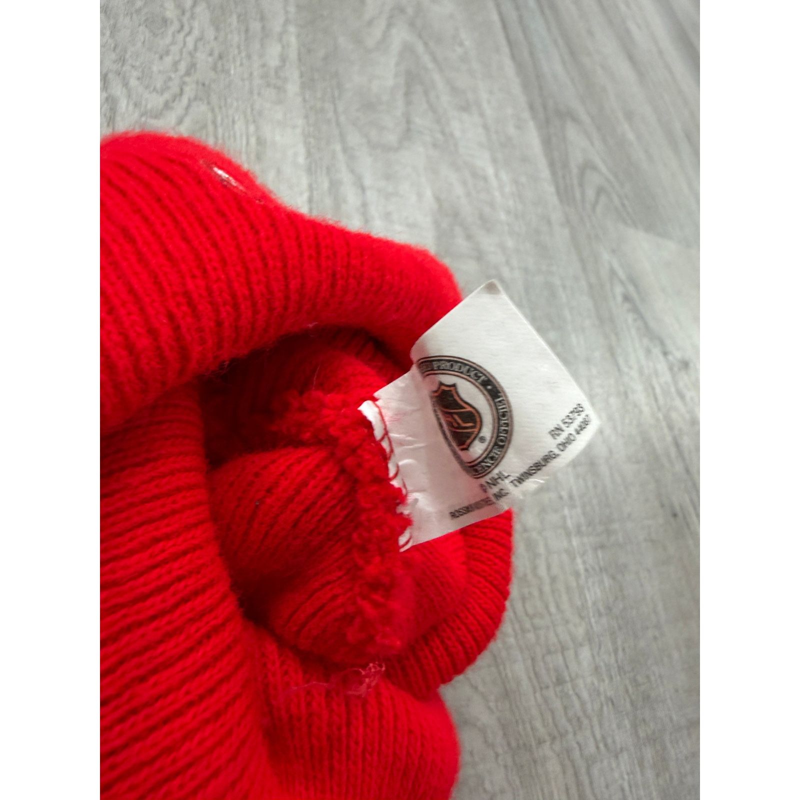 Vintage Vintage Detroit Red Wings Beanie Hat Adult Red Cap Hockey Size ONE SIZE - 3 Thumbnail