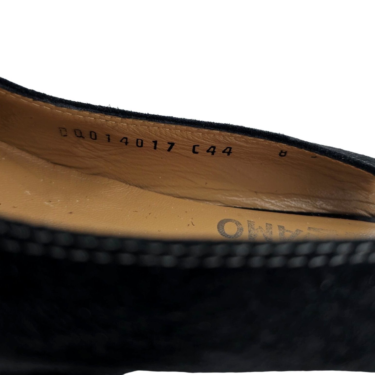 Salvatore Ferragamo Vintage Salvatore Ferragamo Black Striped Suede Formal Sling Size US 8 / IT 38 - 16 Thumbnail
