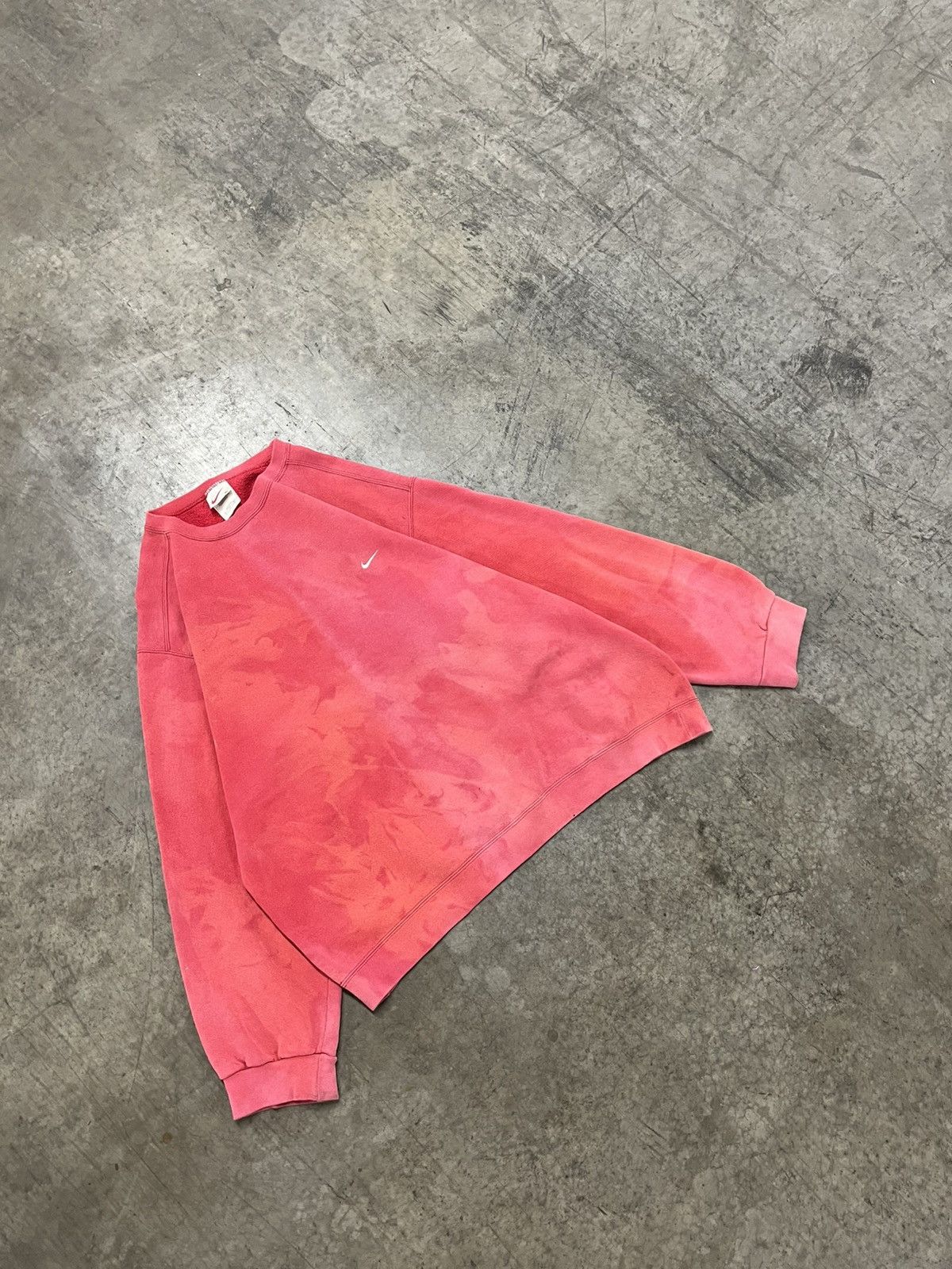 Vintage Nike vintage 90s sun faded boxy fit crewneck hype rare Size US XL / EU 56 / 4 - 4 Thumbnail