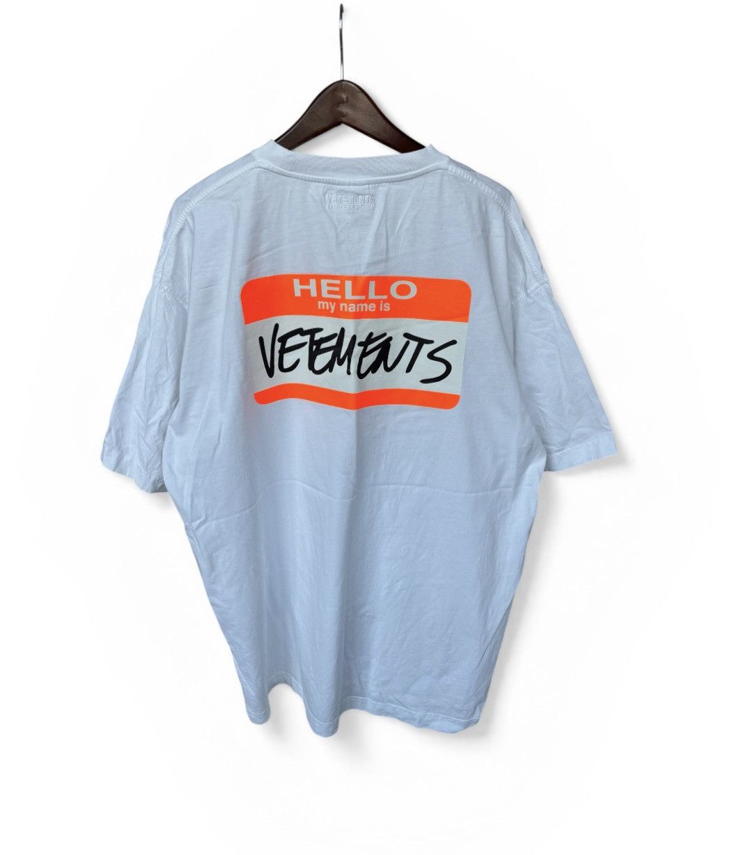 Vetements Hello my Name T-Shirt